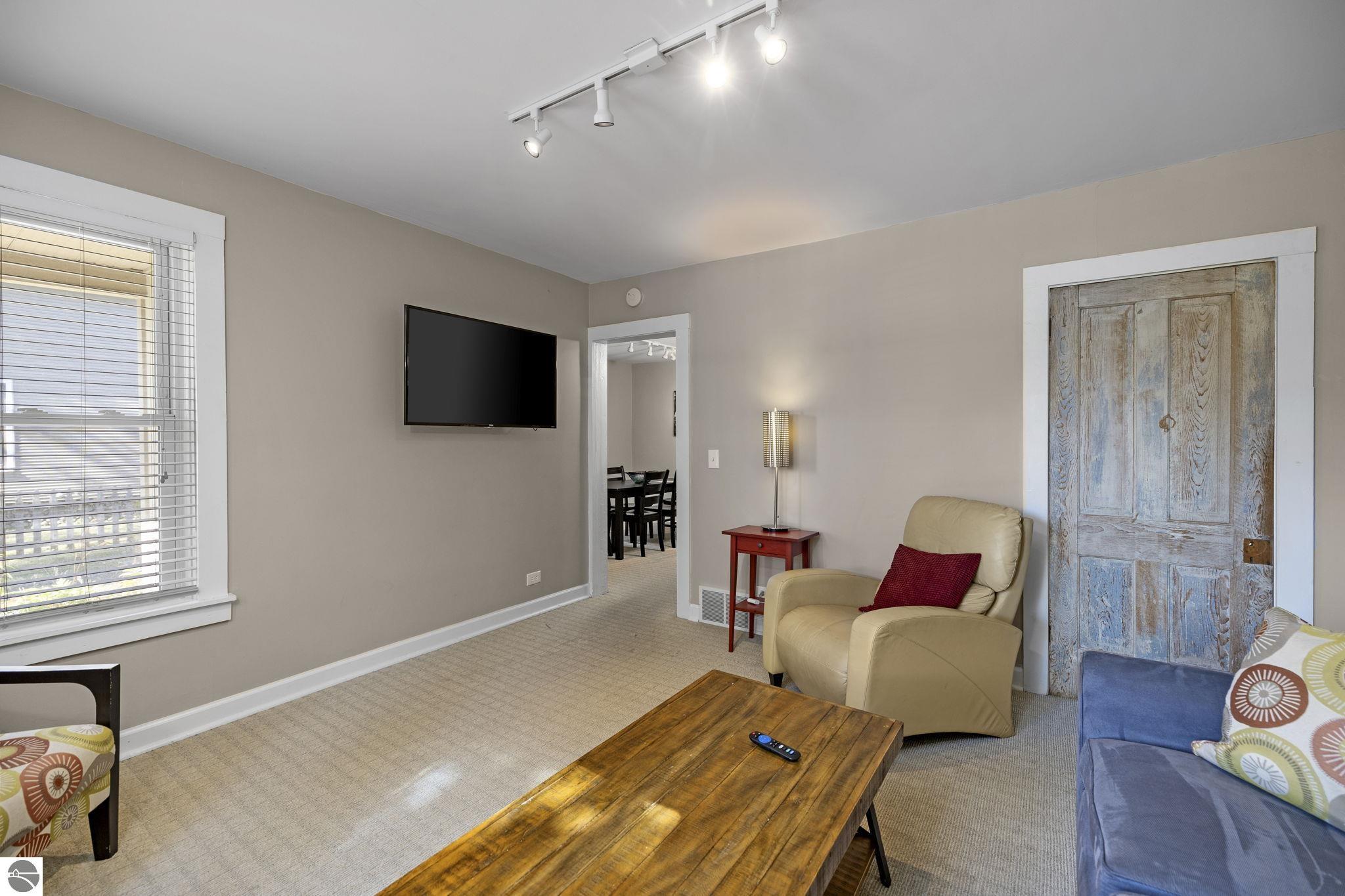 637,639,641 E Eighth Street, Traverse City