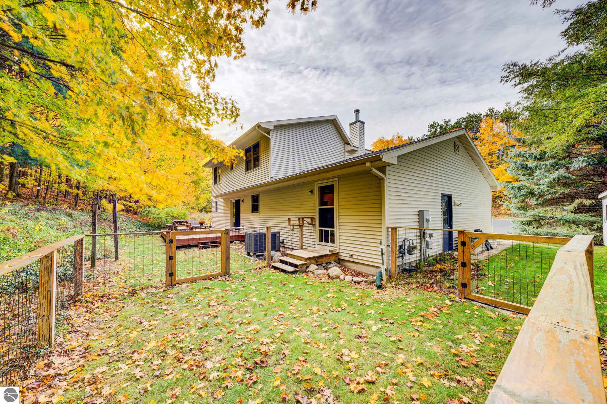 9144 E Hoxie Road