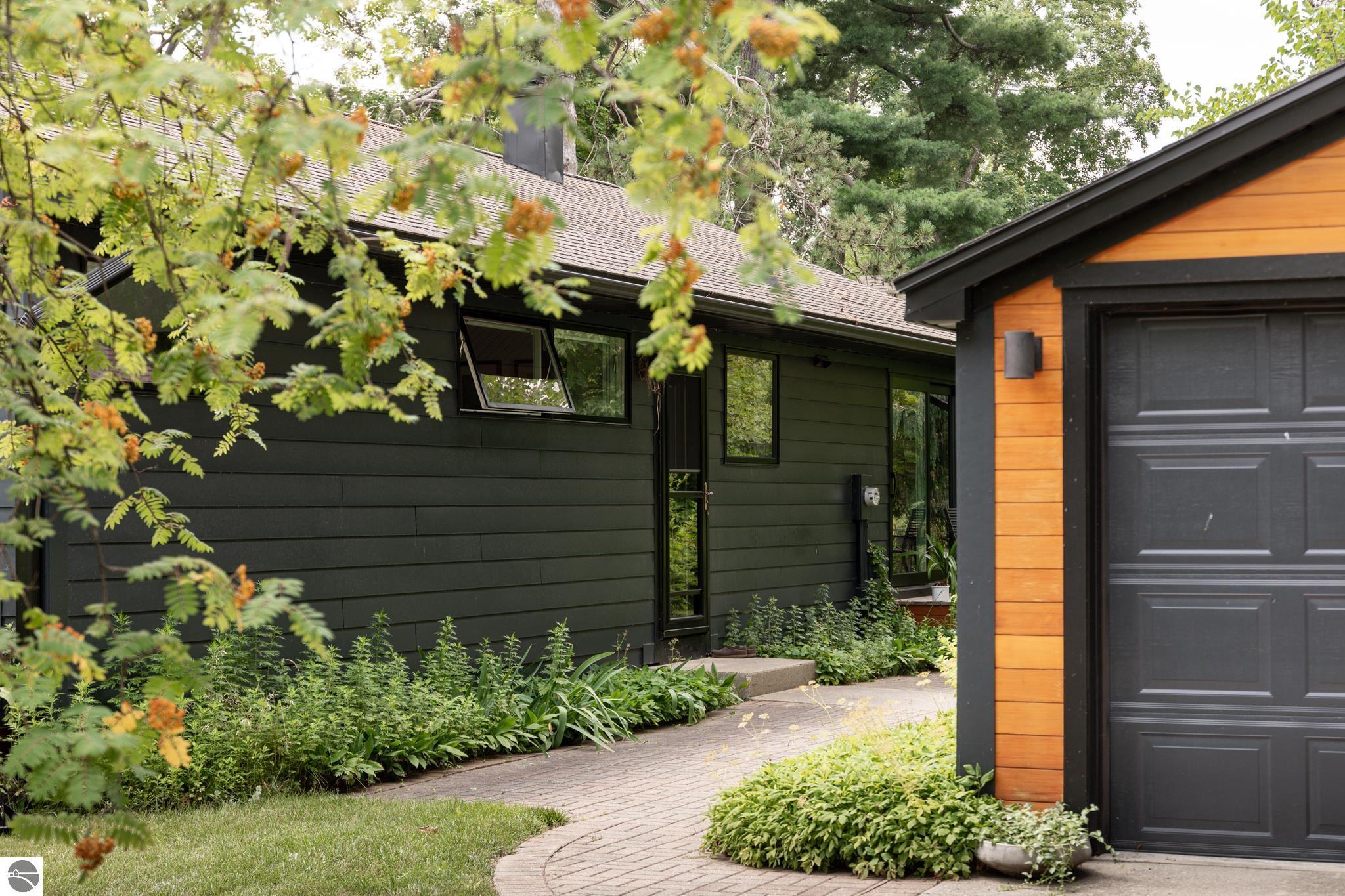 604 Sixth Street, Traverse City