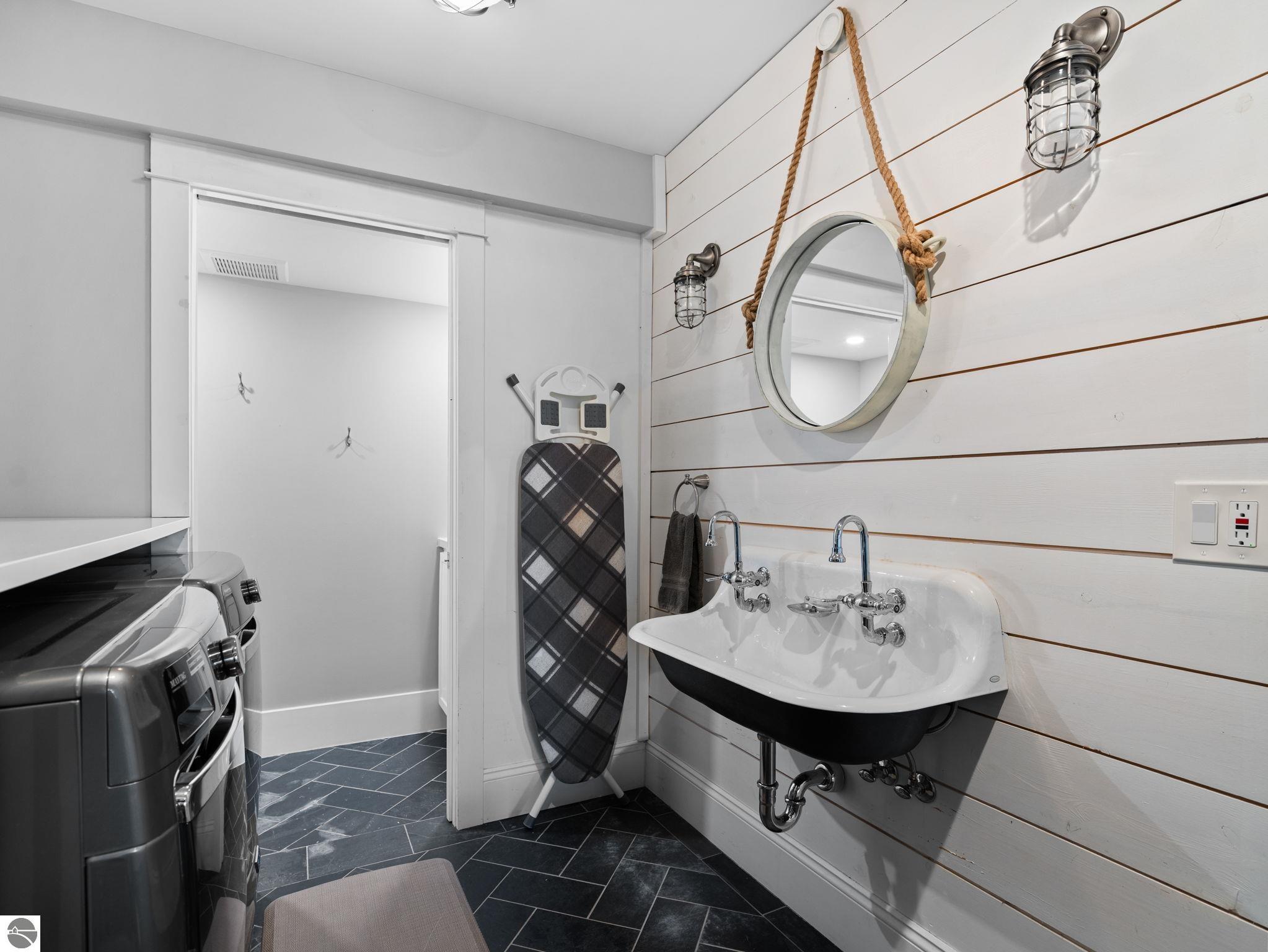 7749 Gingerwood Drive