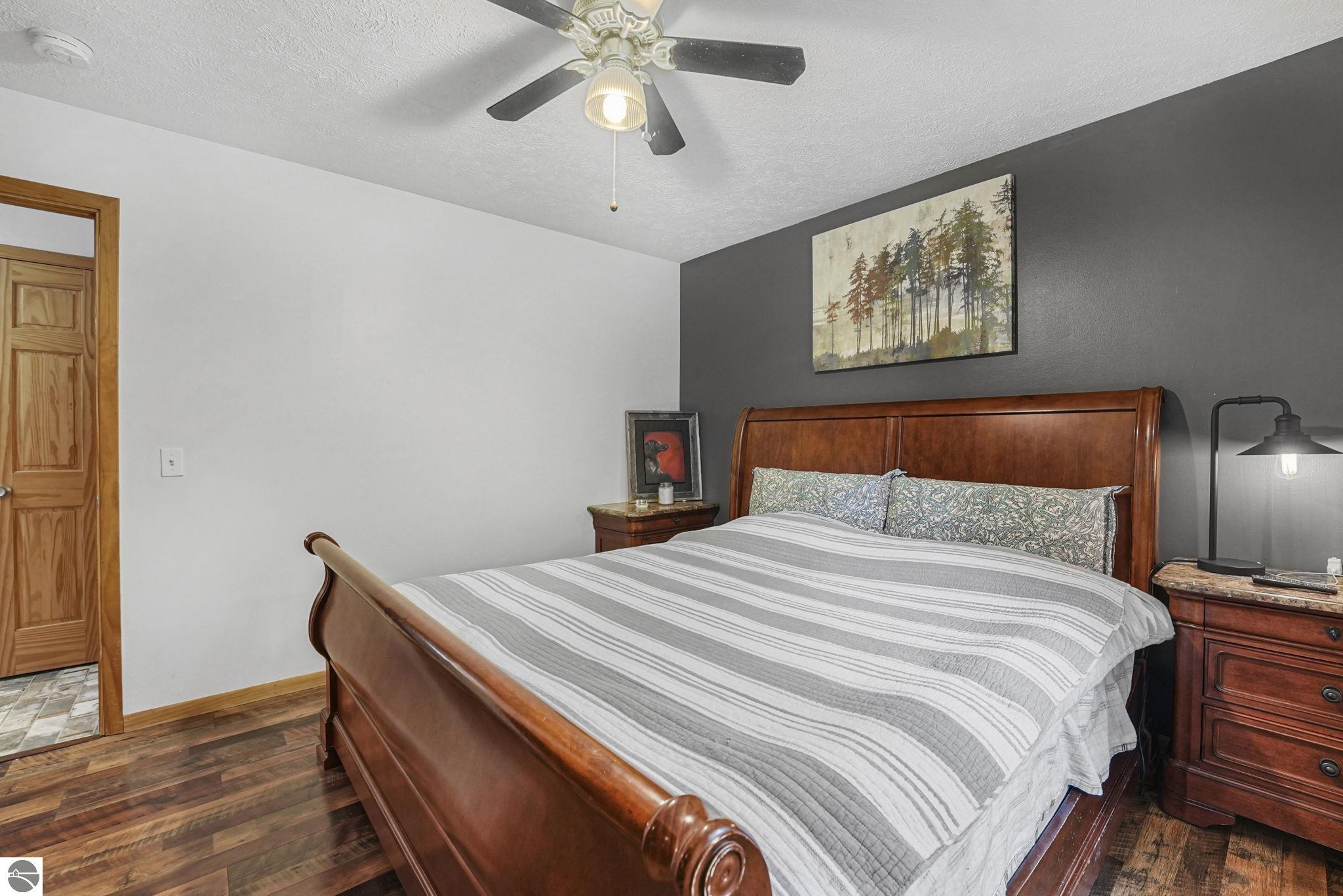 4537 Westridge Drive