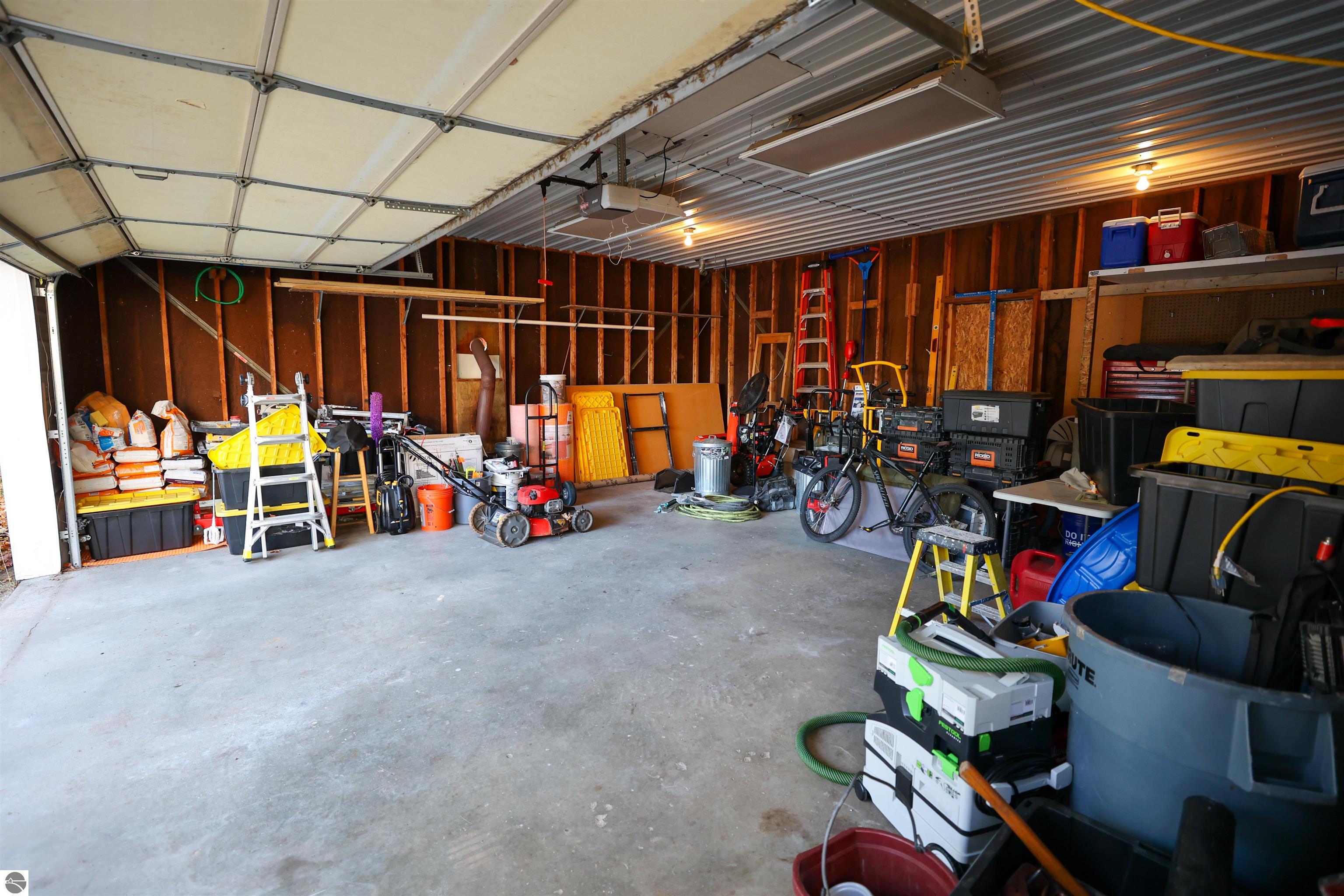 4537 Westridge Drive