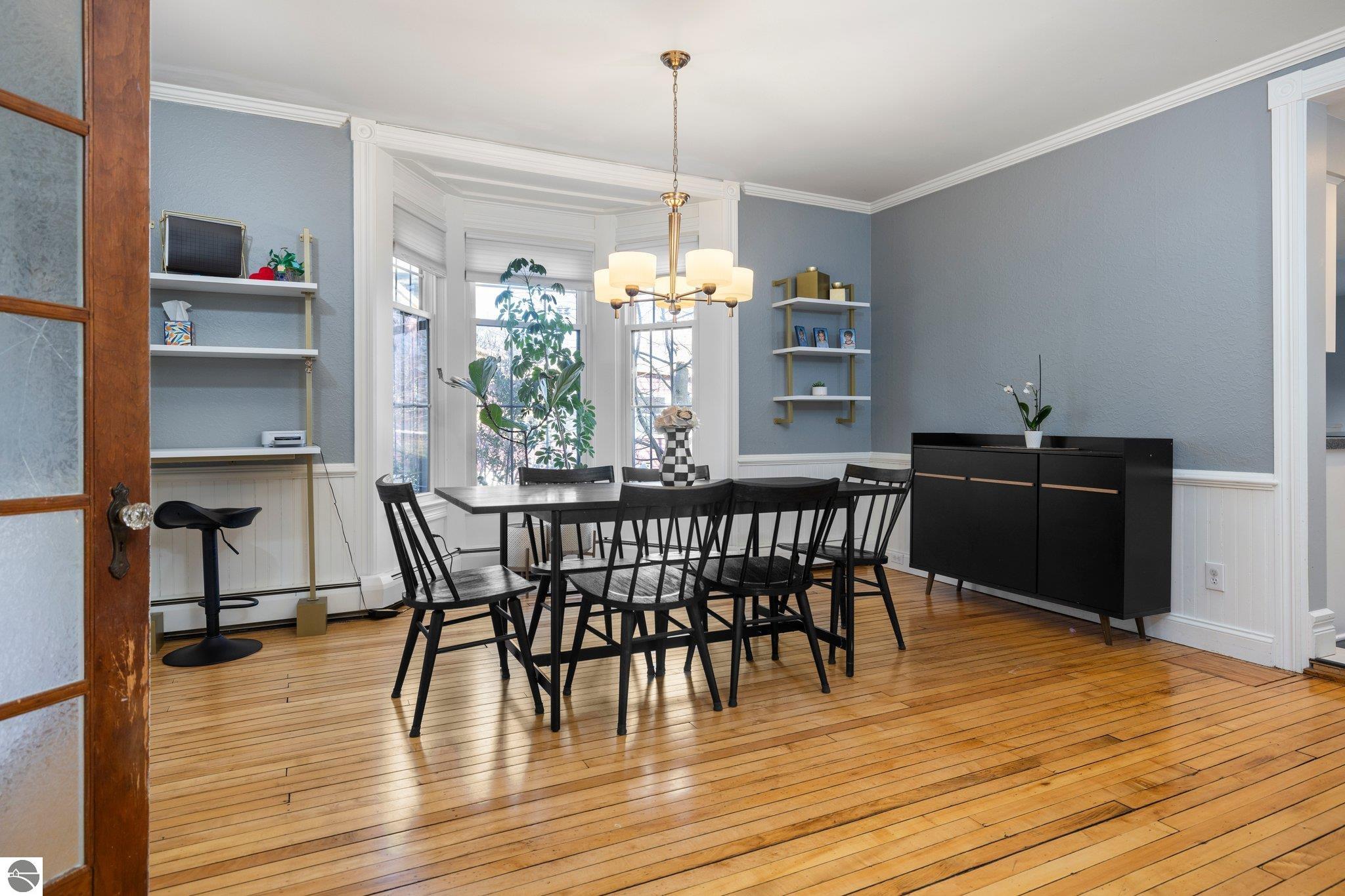 863 Washington Street