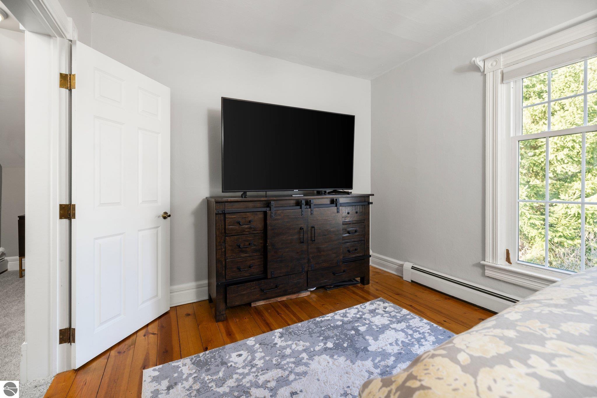 863 Washington Street