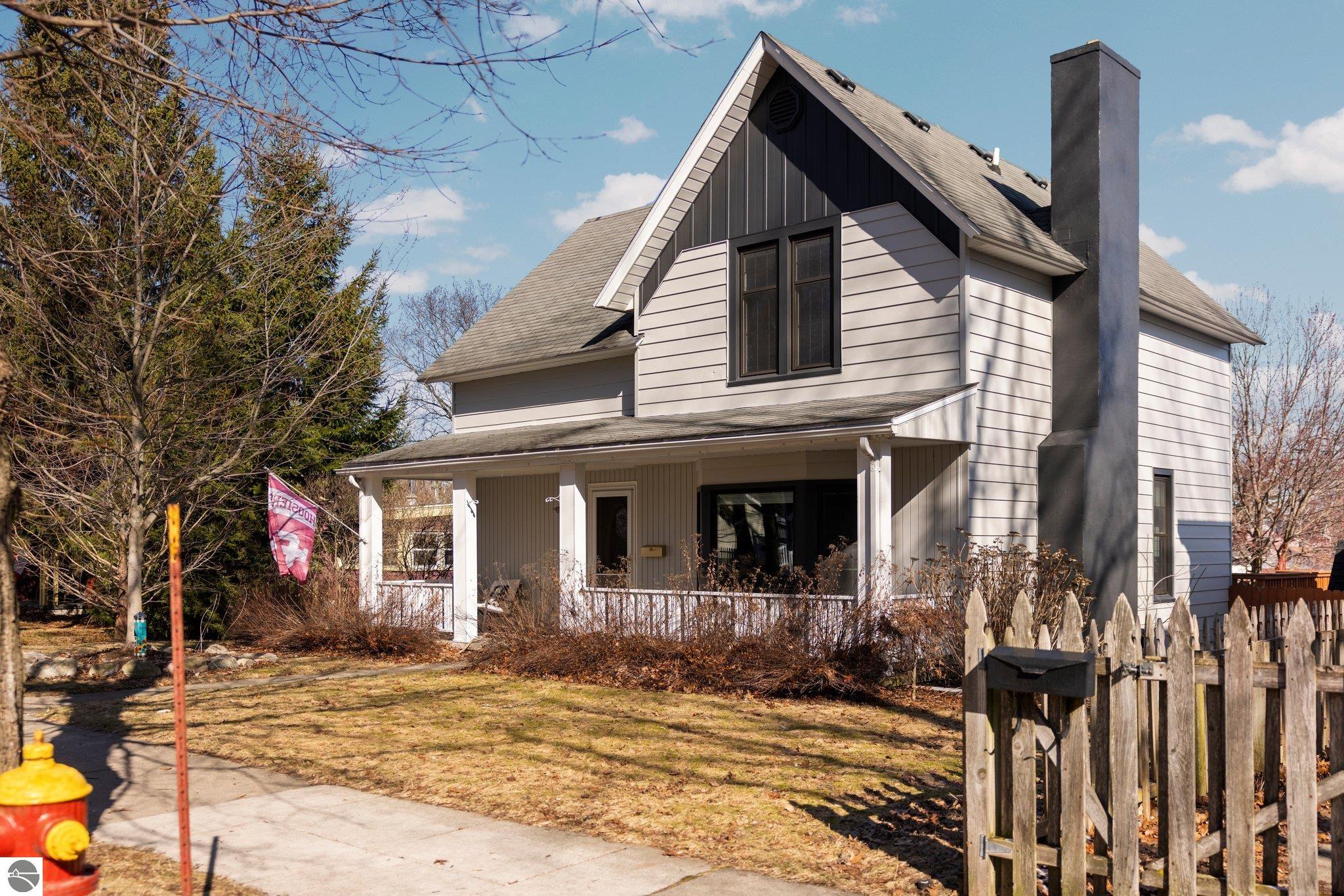 863 Washington Street