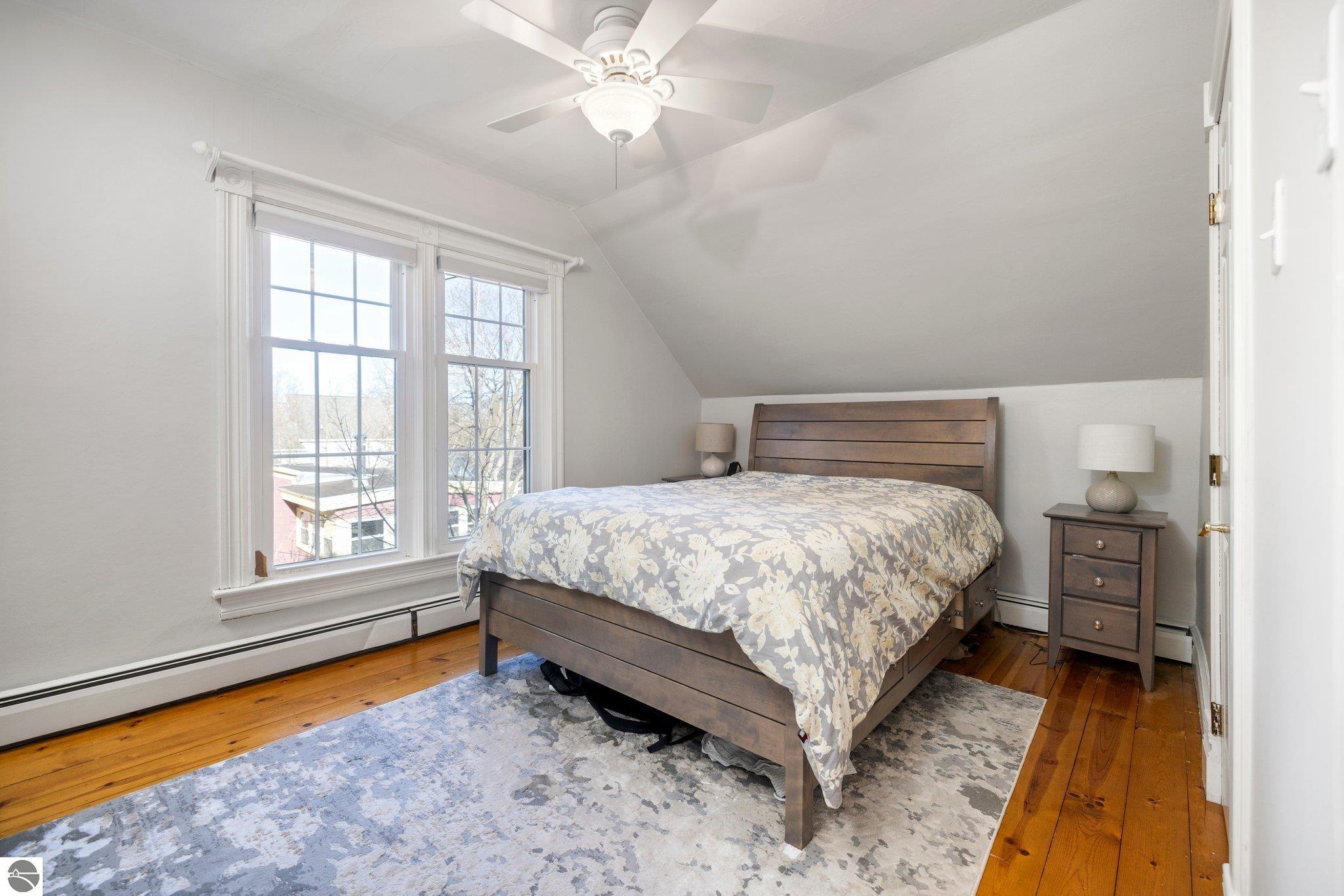 863 Washington Street