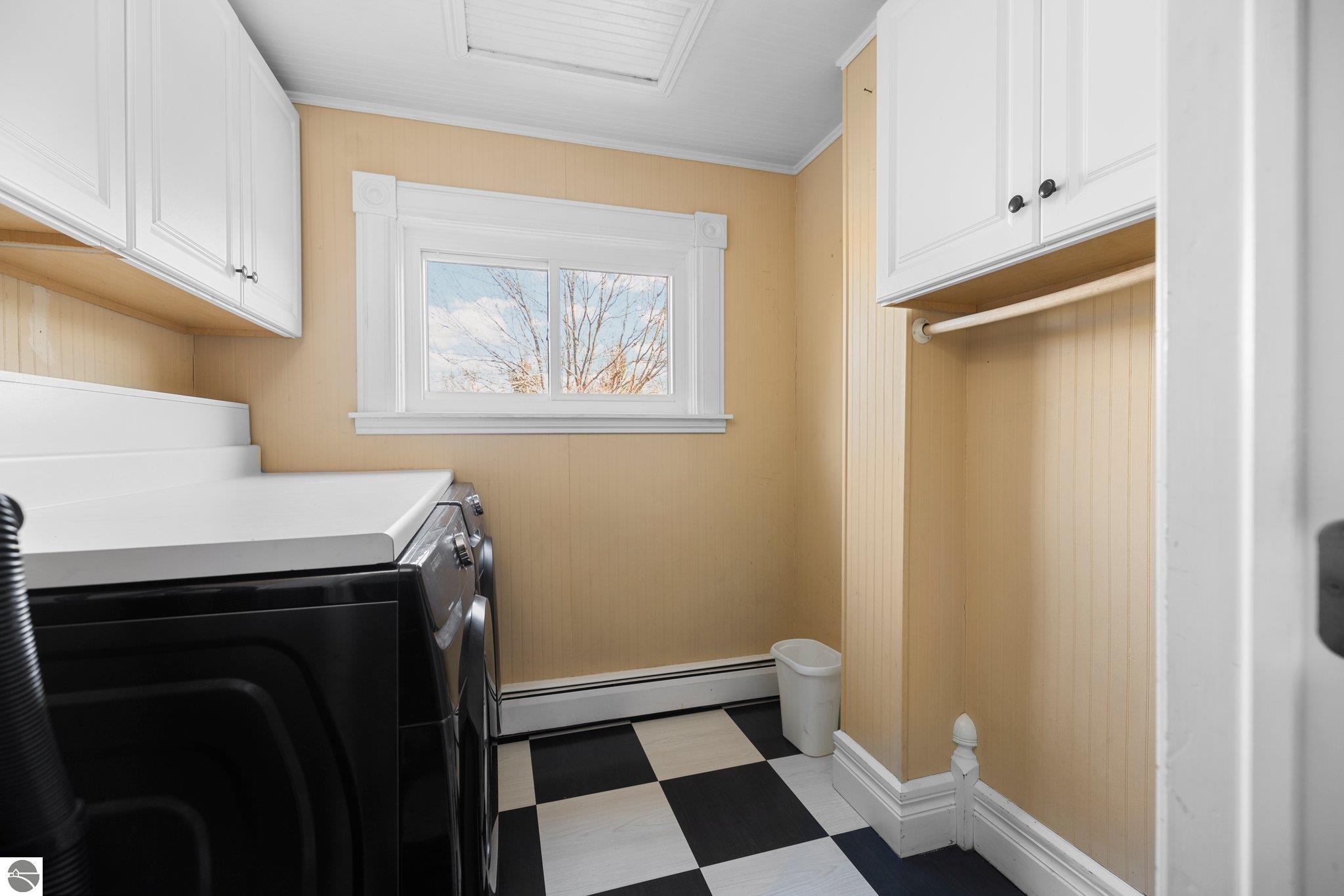 863 Washington Street