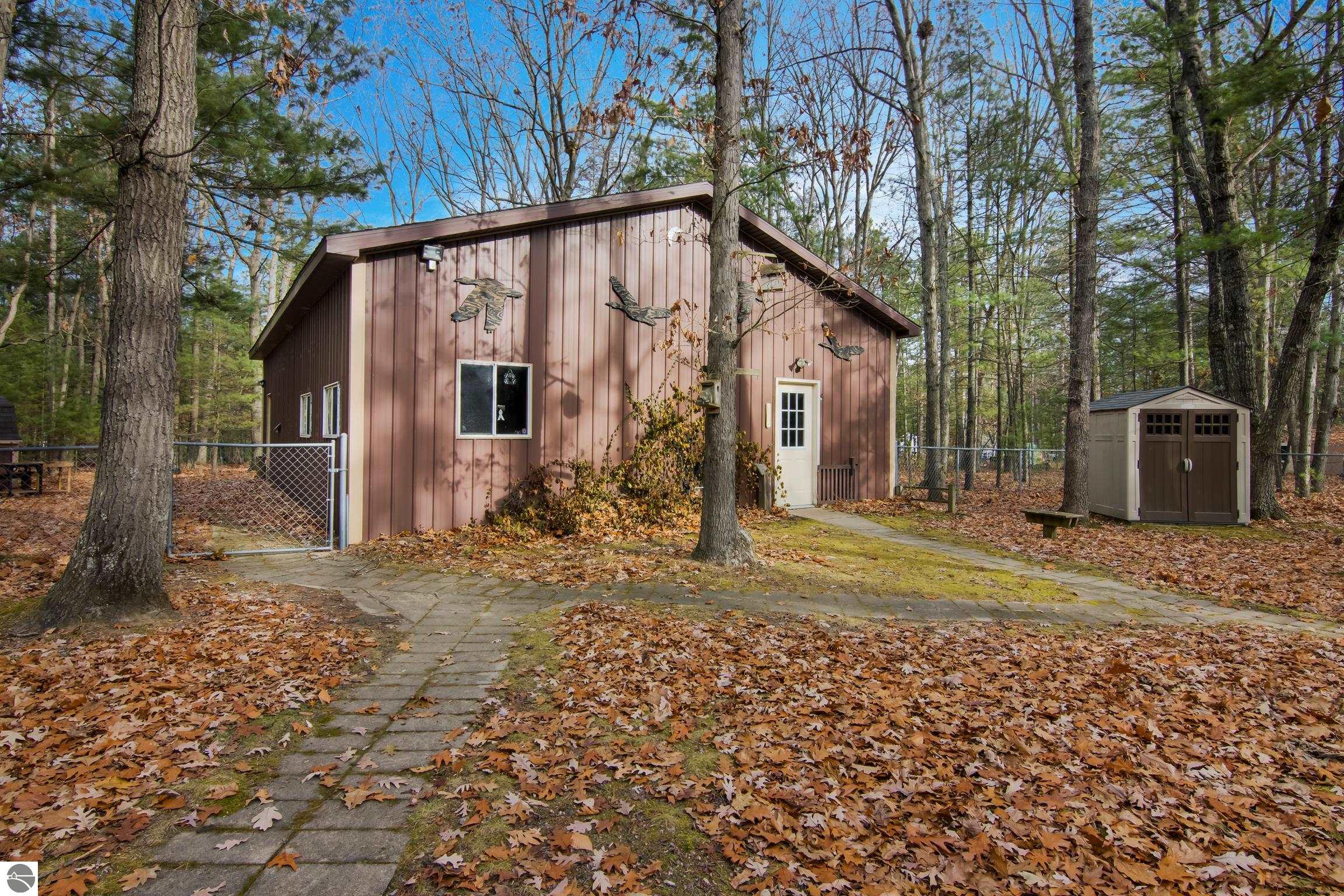 10174 Mud Lake Road