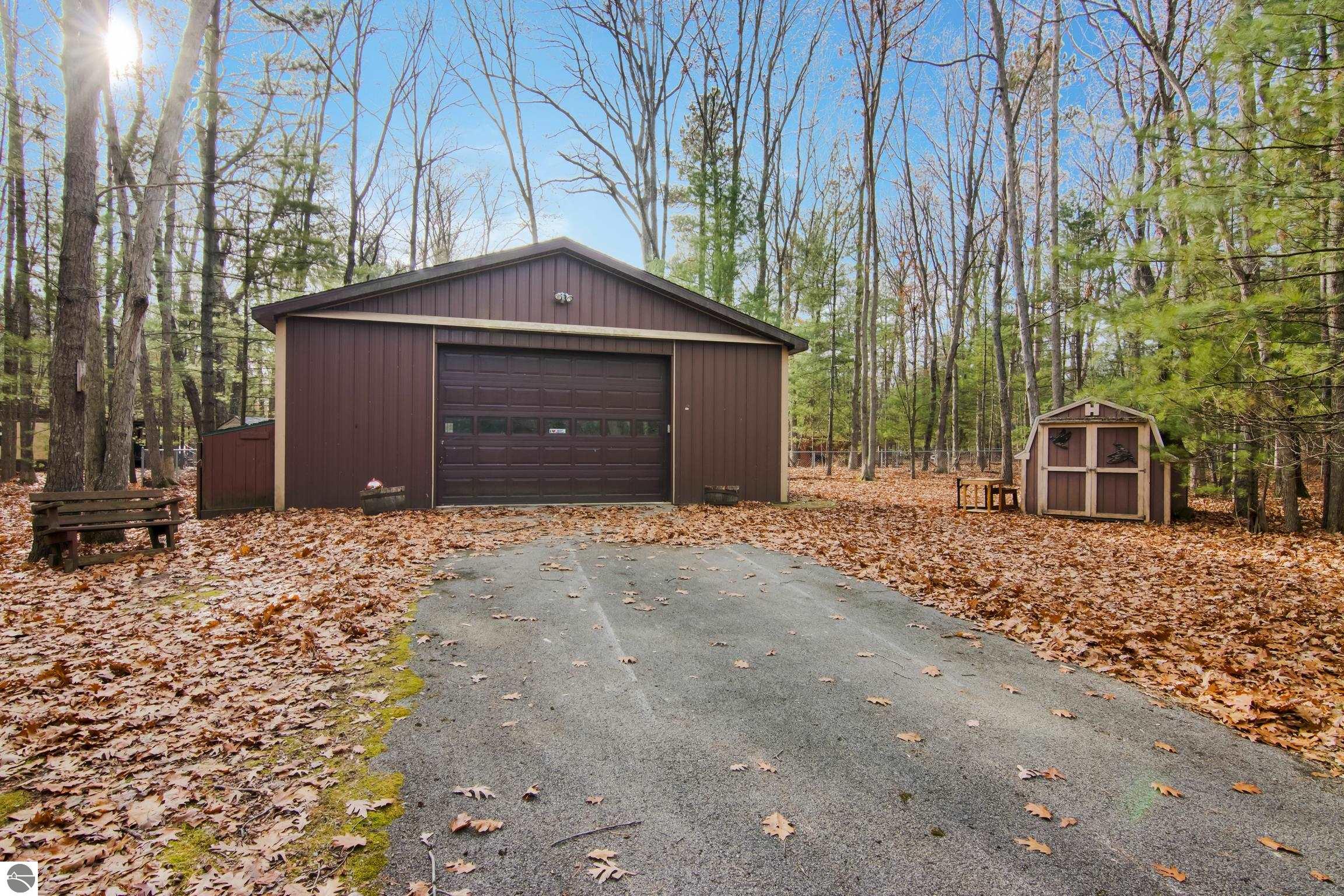 10174 Mud Lake Road