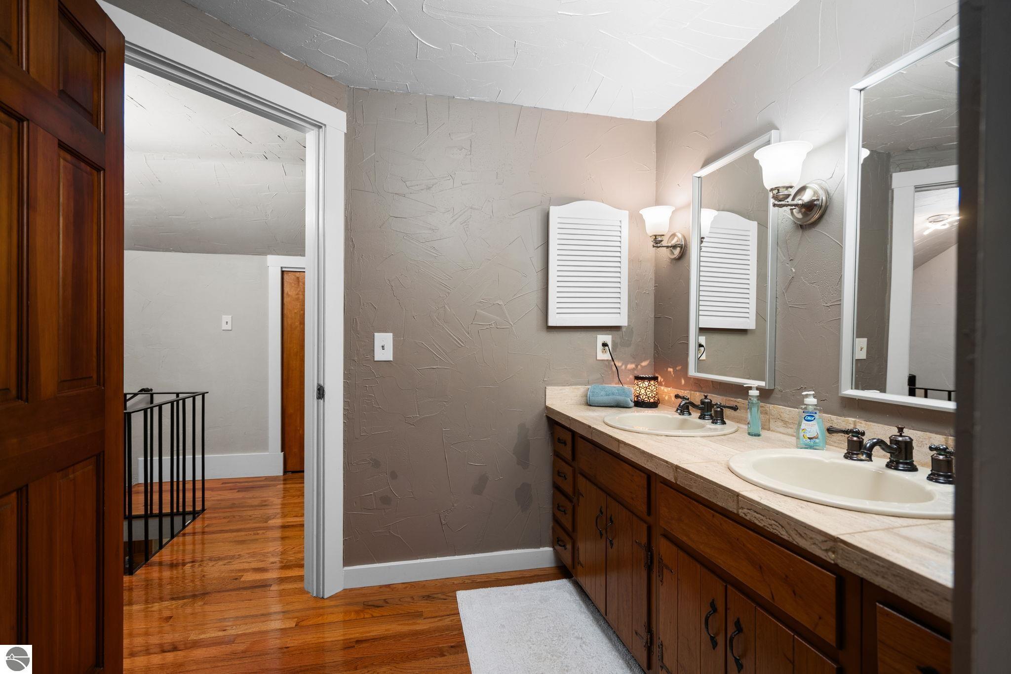 7787 East Shore Road