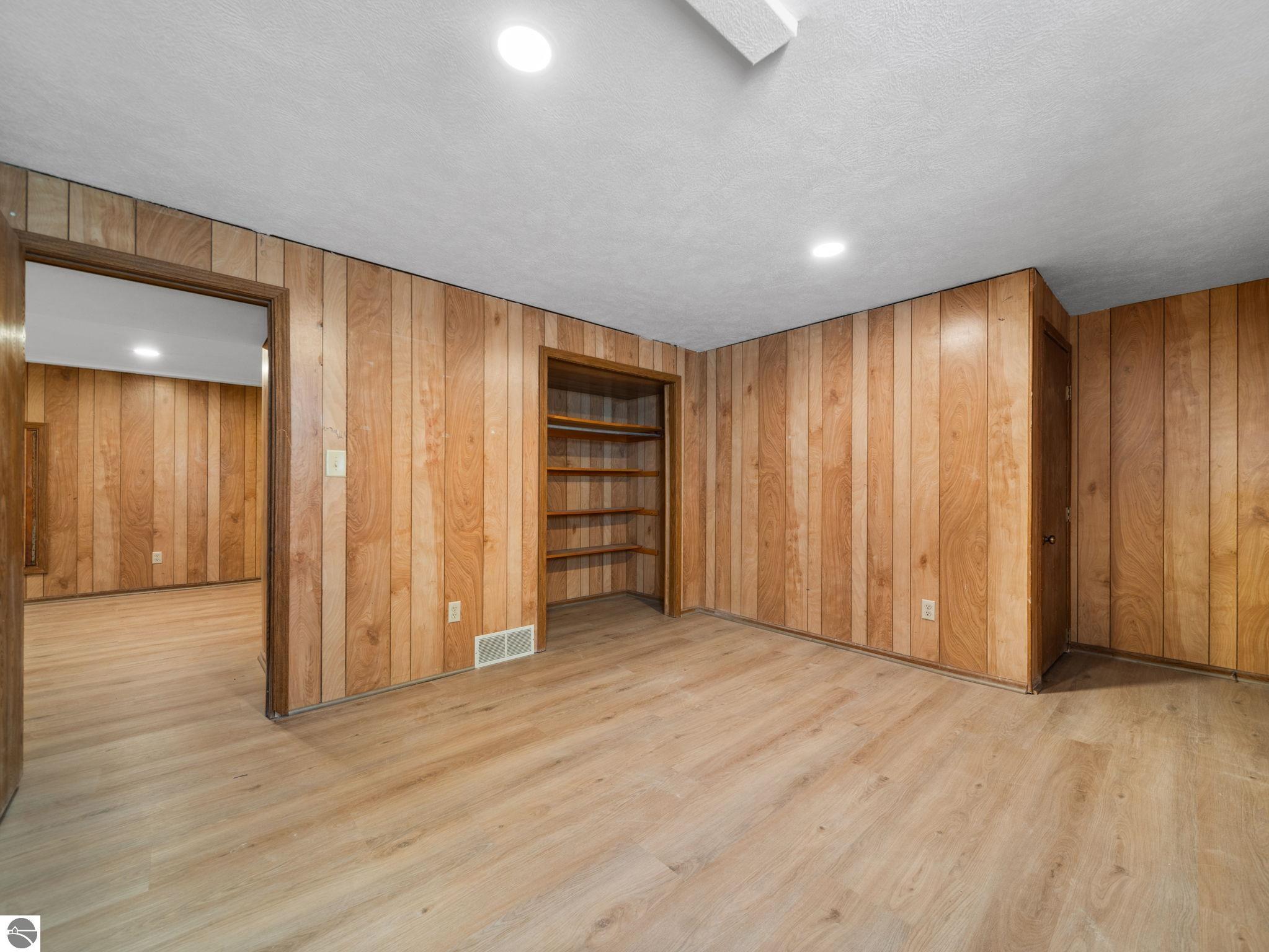 1800 Fairfield Drive