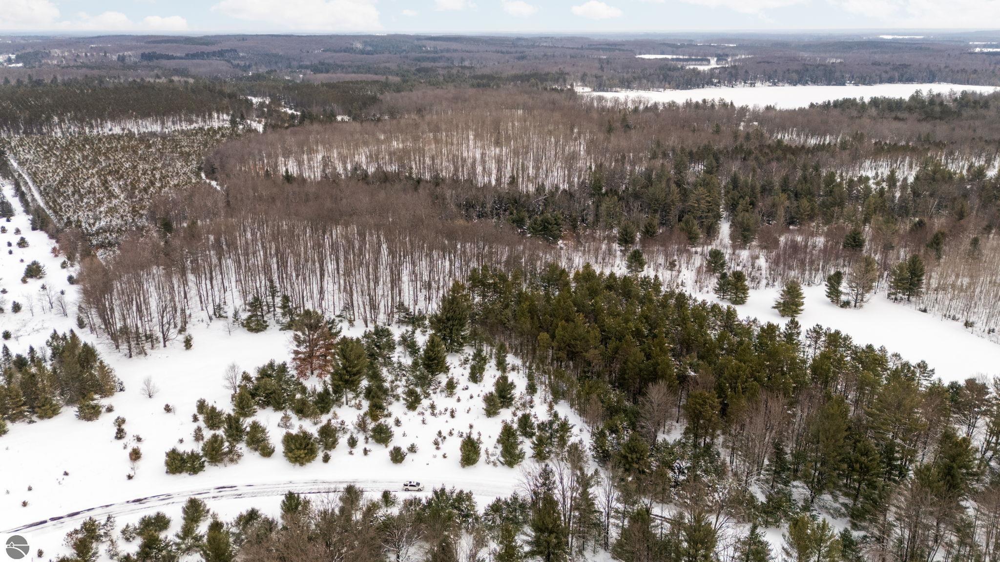 323 SE Blue Heron Drive