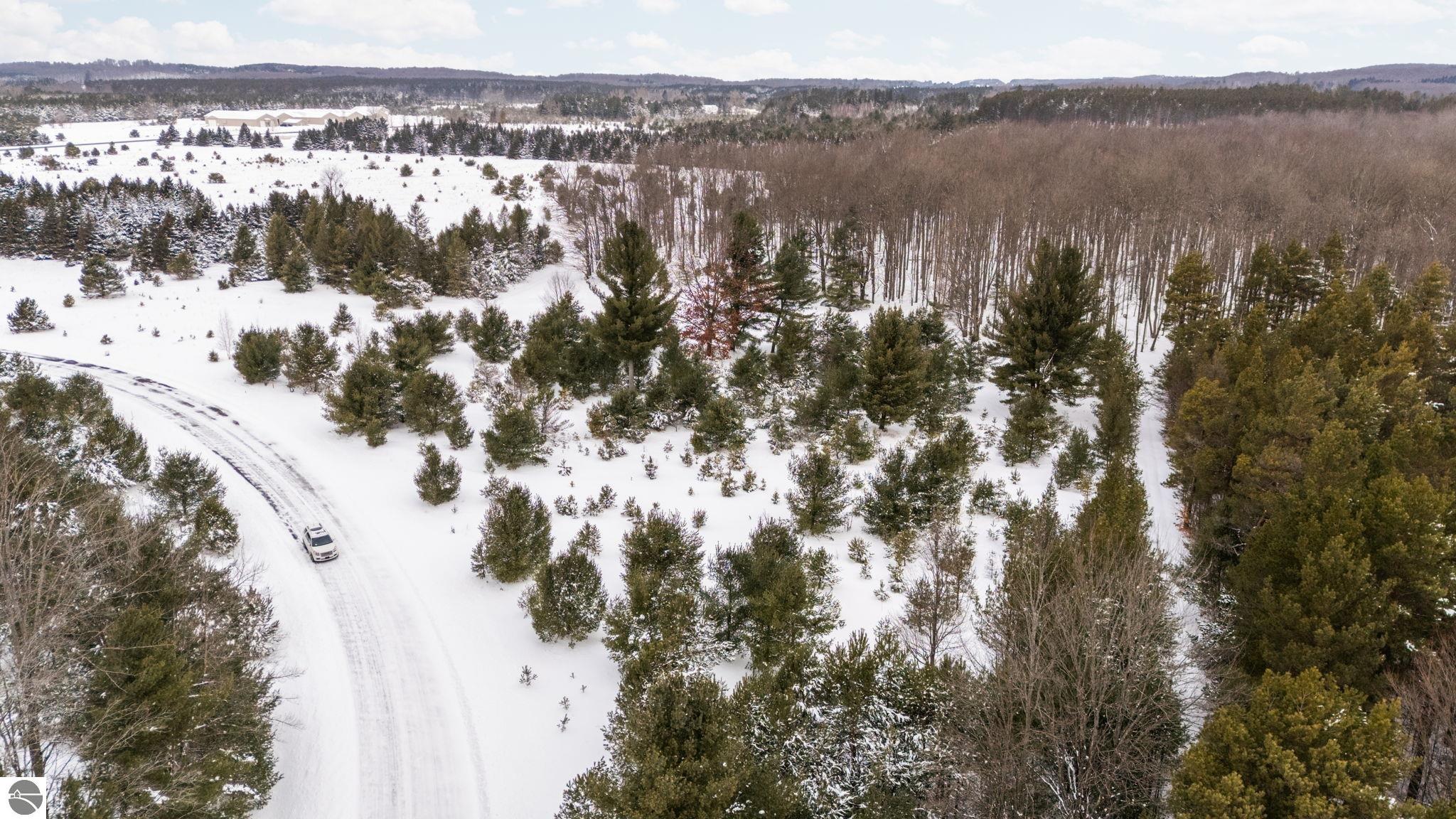 323 SE Blue Heron Drive