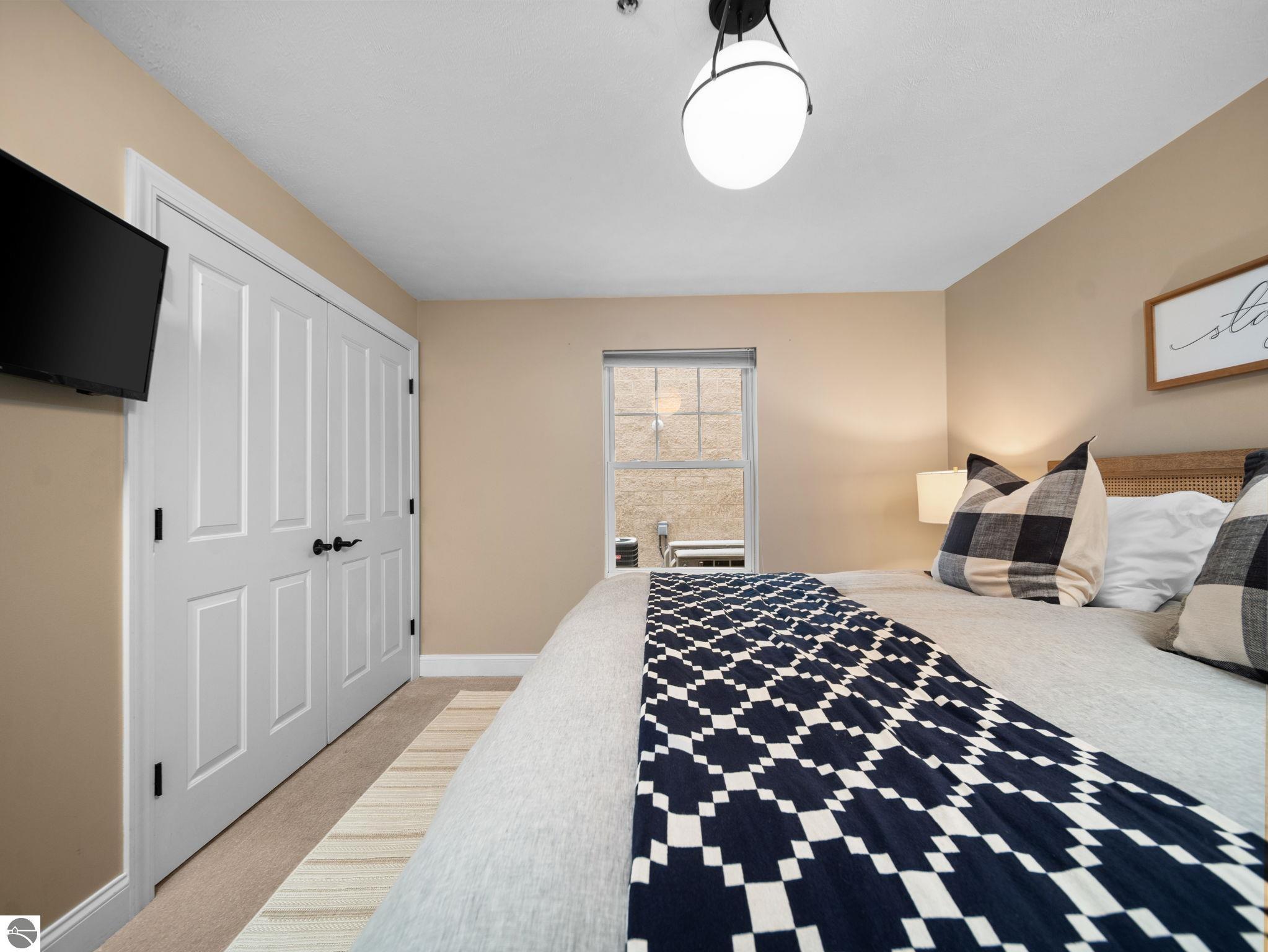 143 E Eighth Street # 103