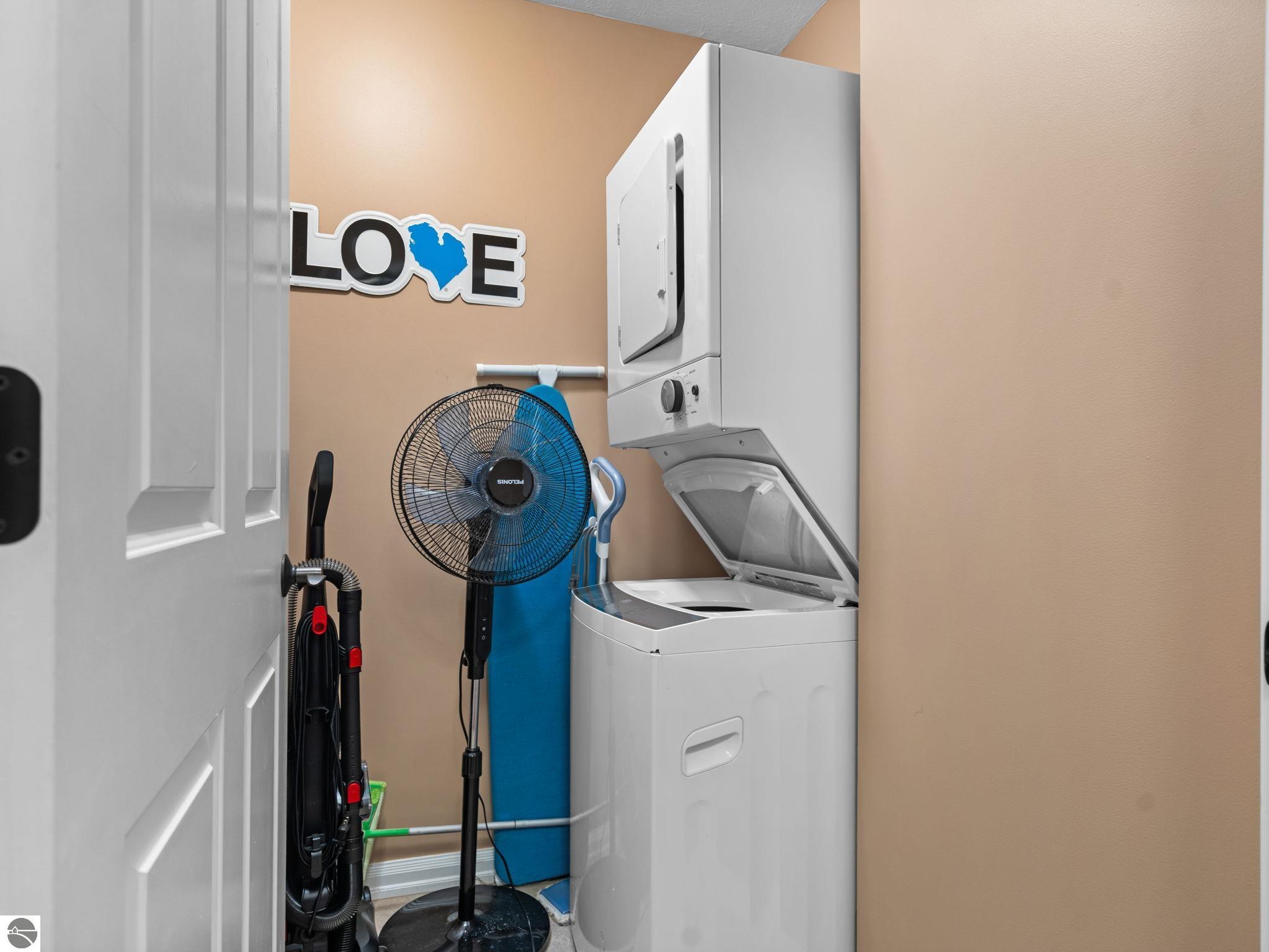 143 E Eighth Street # 103