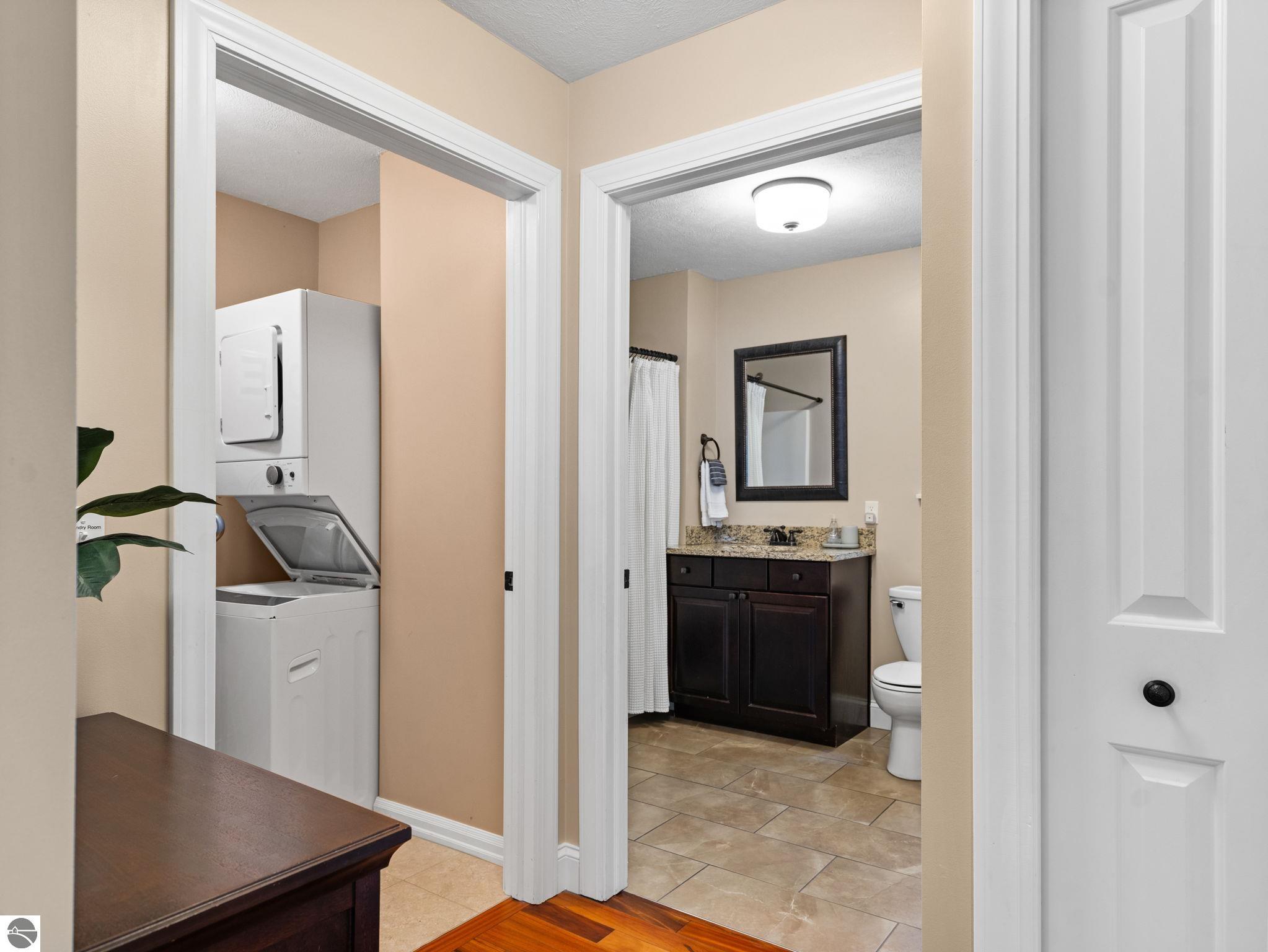 143 E Eighth Street # 103