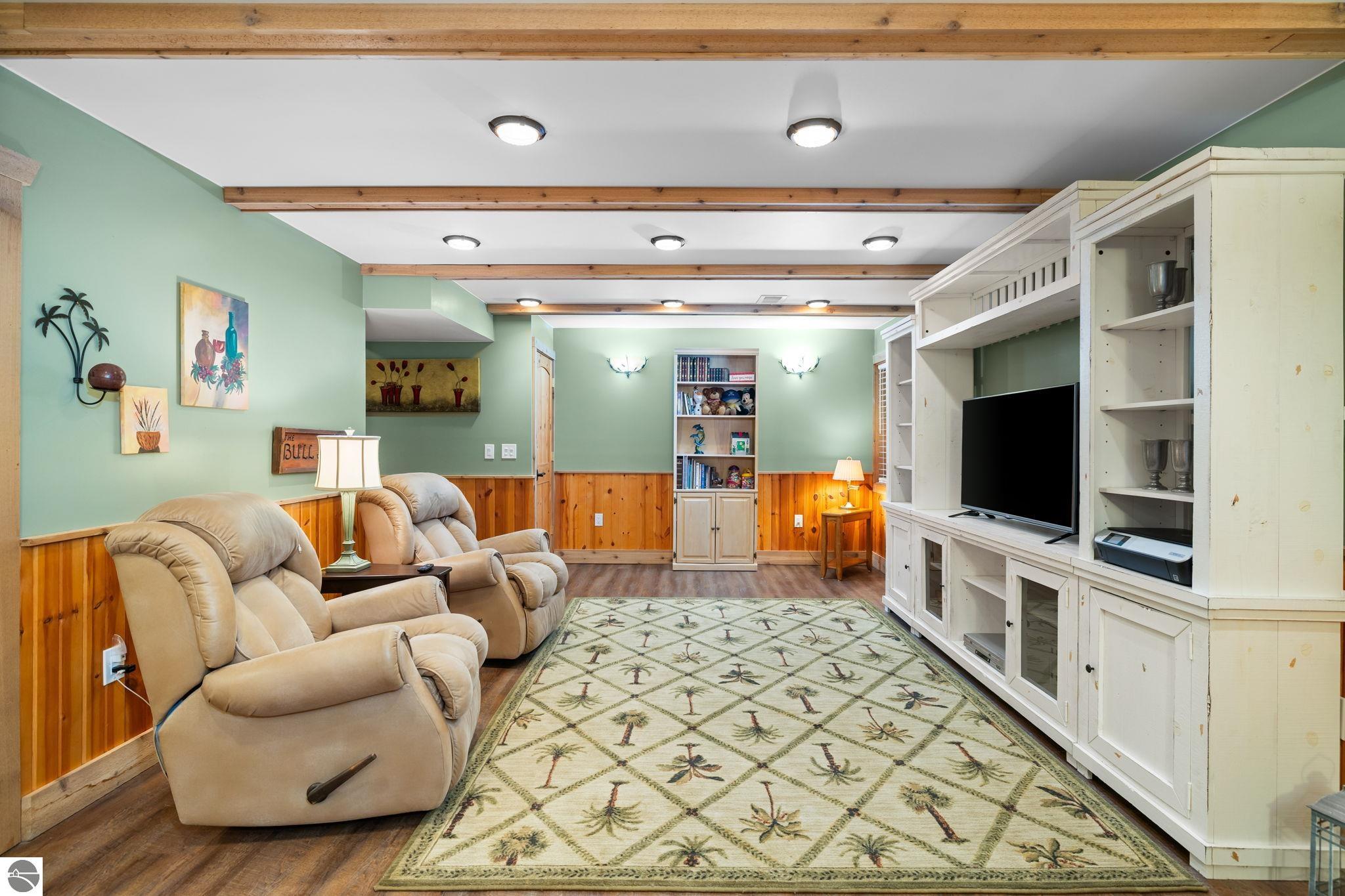 5466 Millbrook Drive # 6