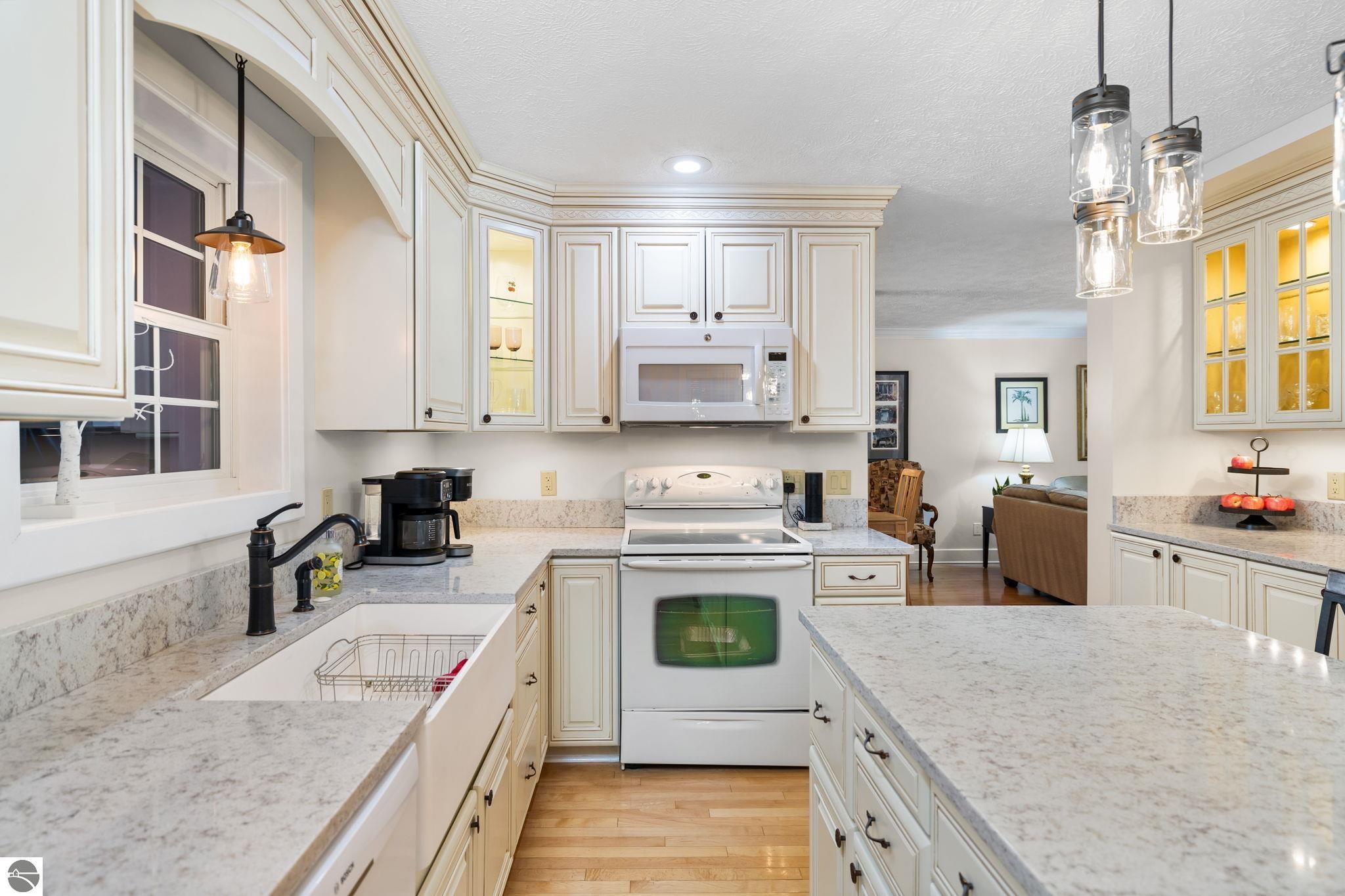 5466 Millbrook Drive # 6