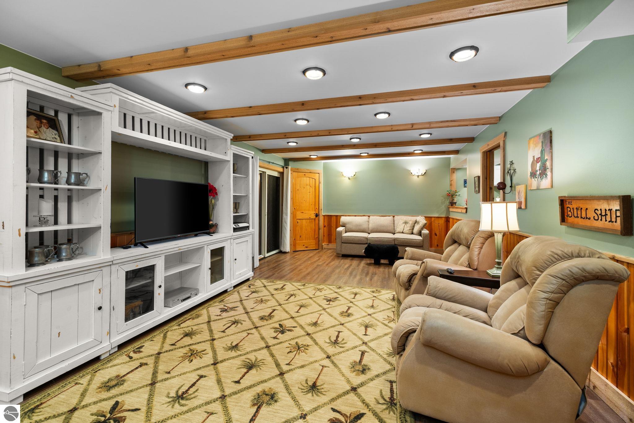 5466 Millbrook Drive # 6