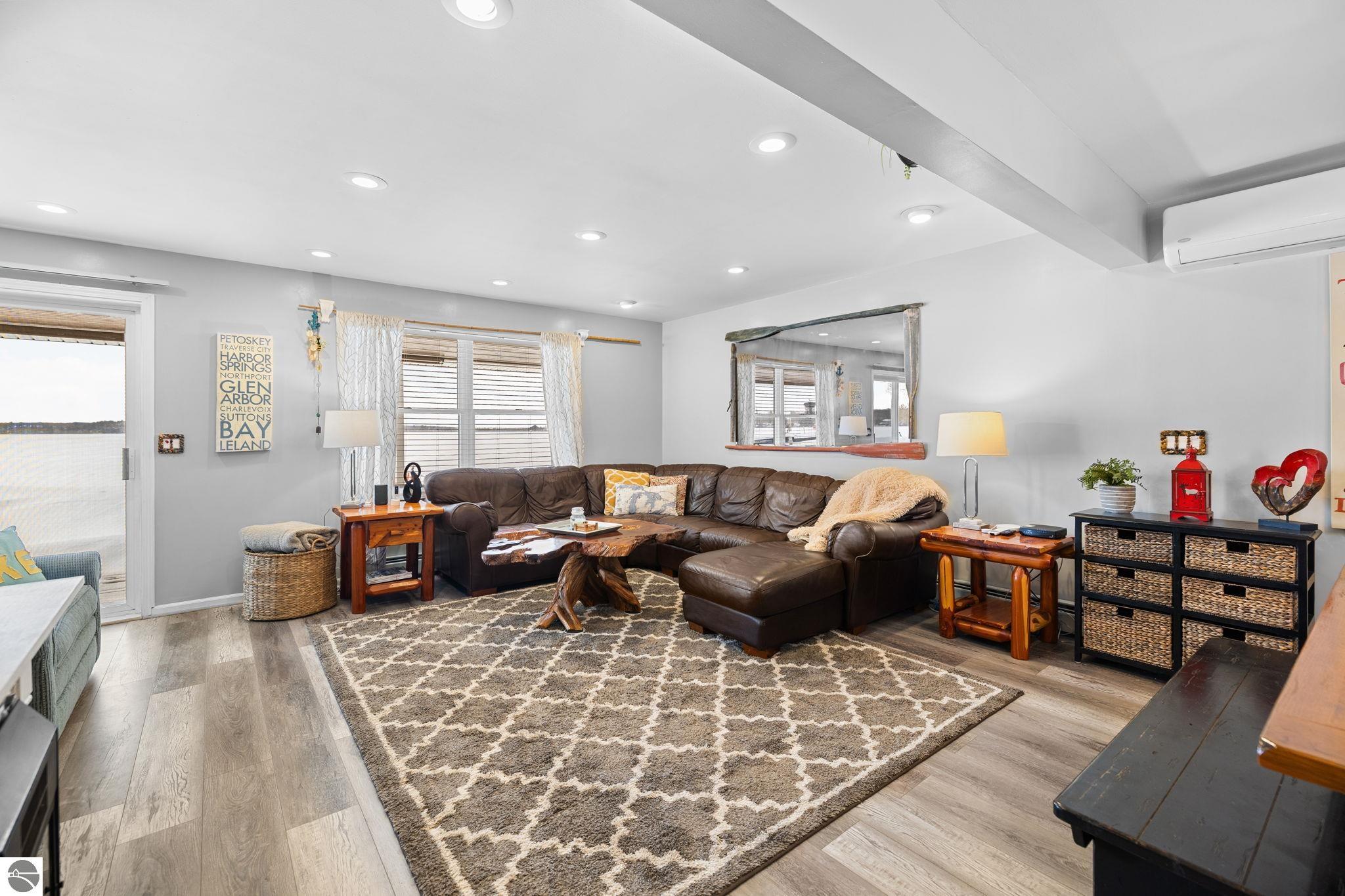 4029 E Shore Drive NE # 3