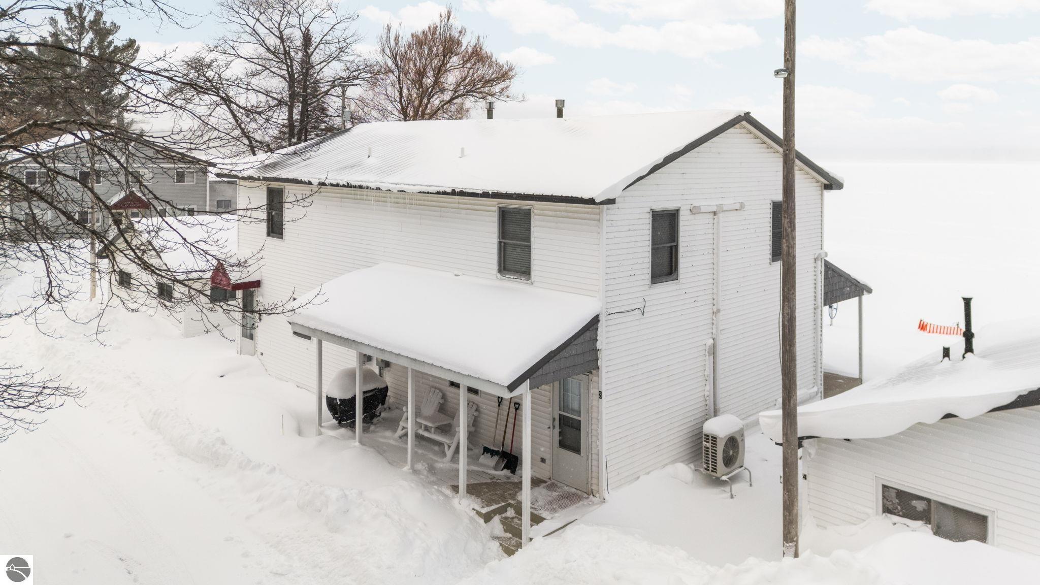 4029 E Shore Drive NE # 3