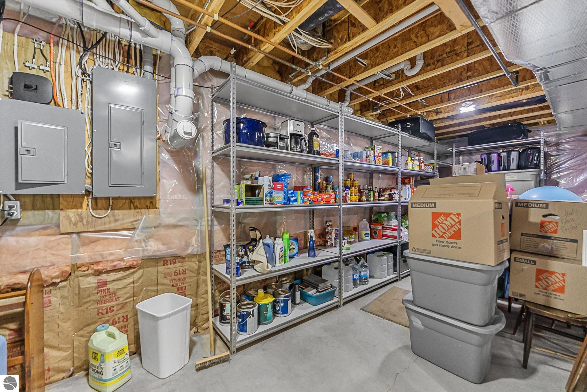 420 W Beech Bark Trail