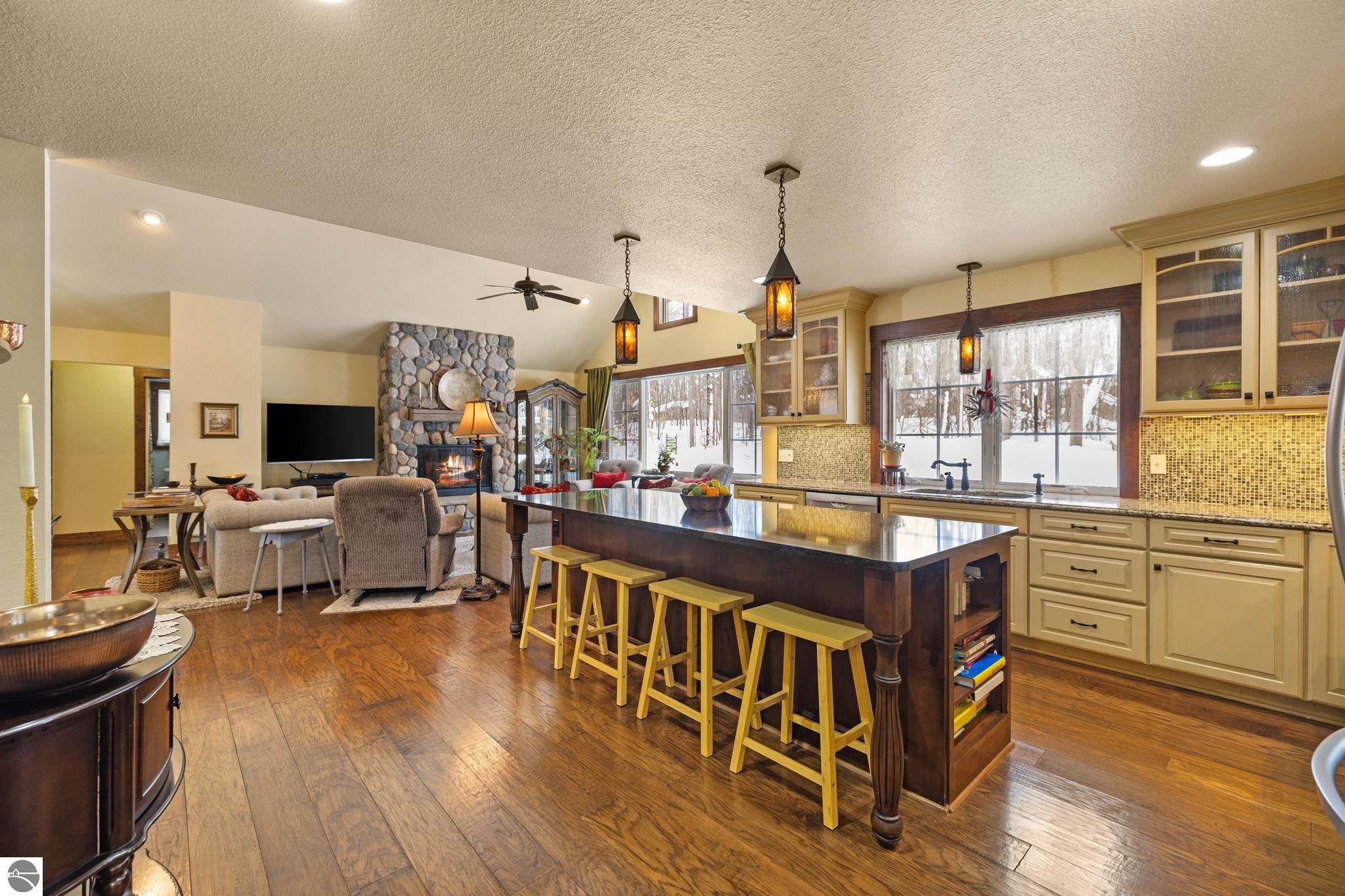 2620 Peregrine Drive