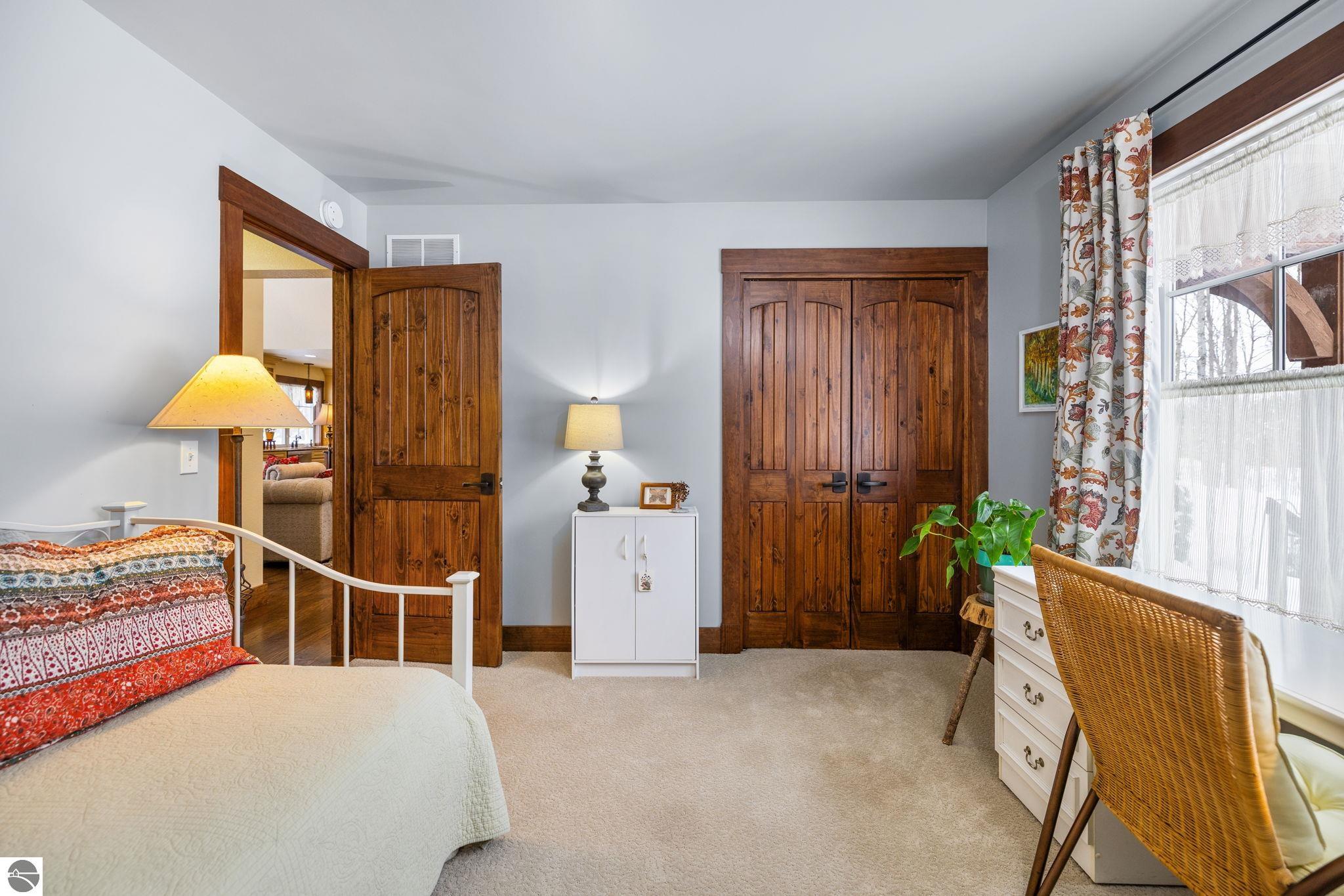 2620 Peregrine Drive