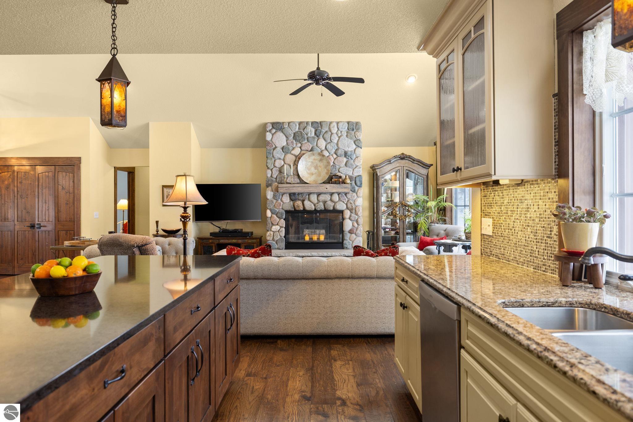 2620 Peregrine Drive