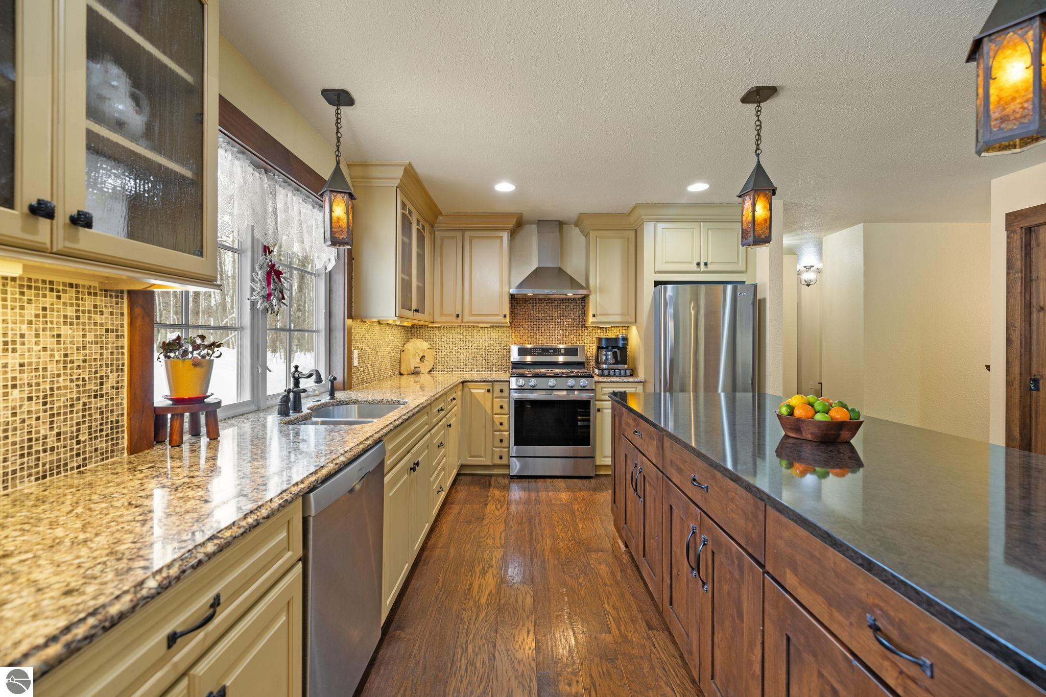 2620 Peregrine Drive