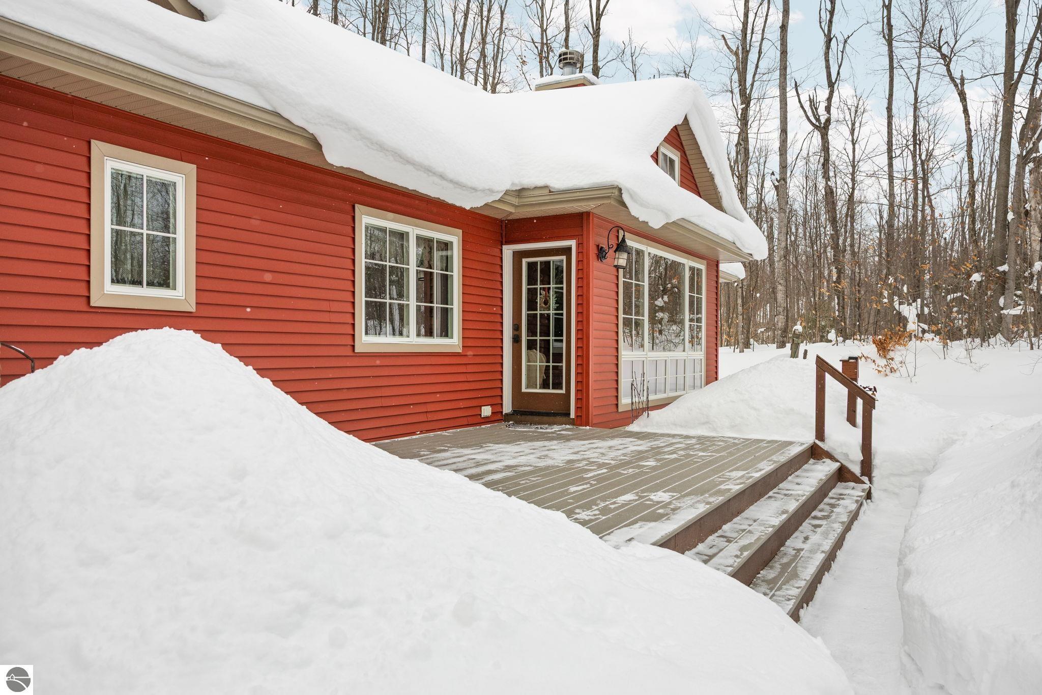 2620 Peregrine Drive