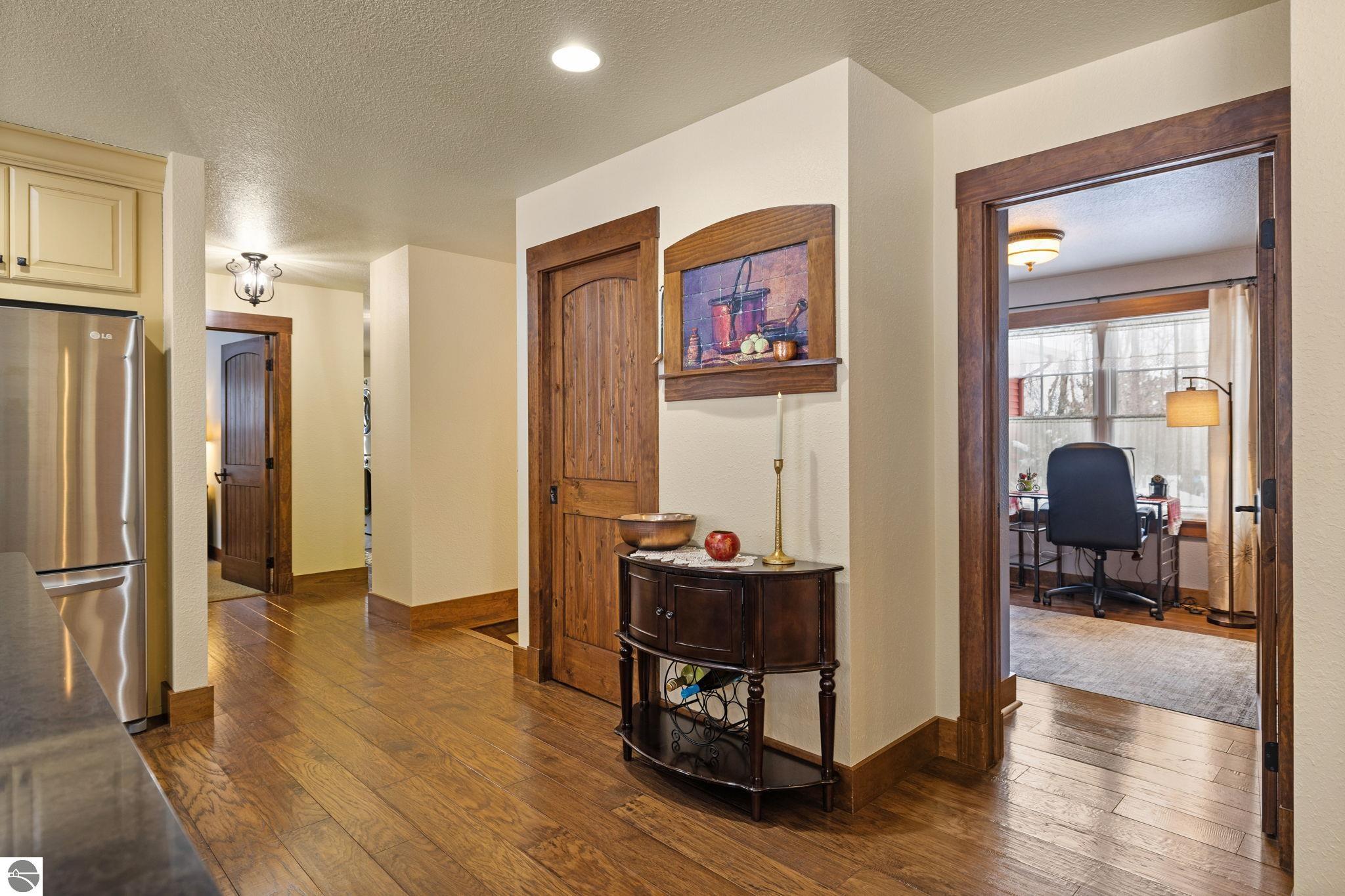 2620 Peregrine Drive