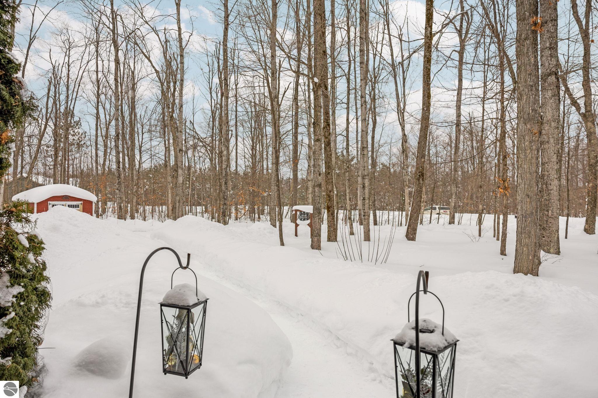 2620 Peregrine Drive