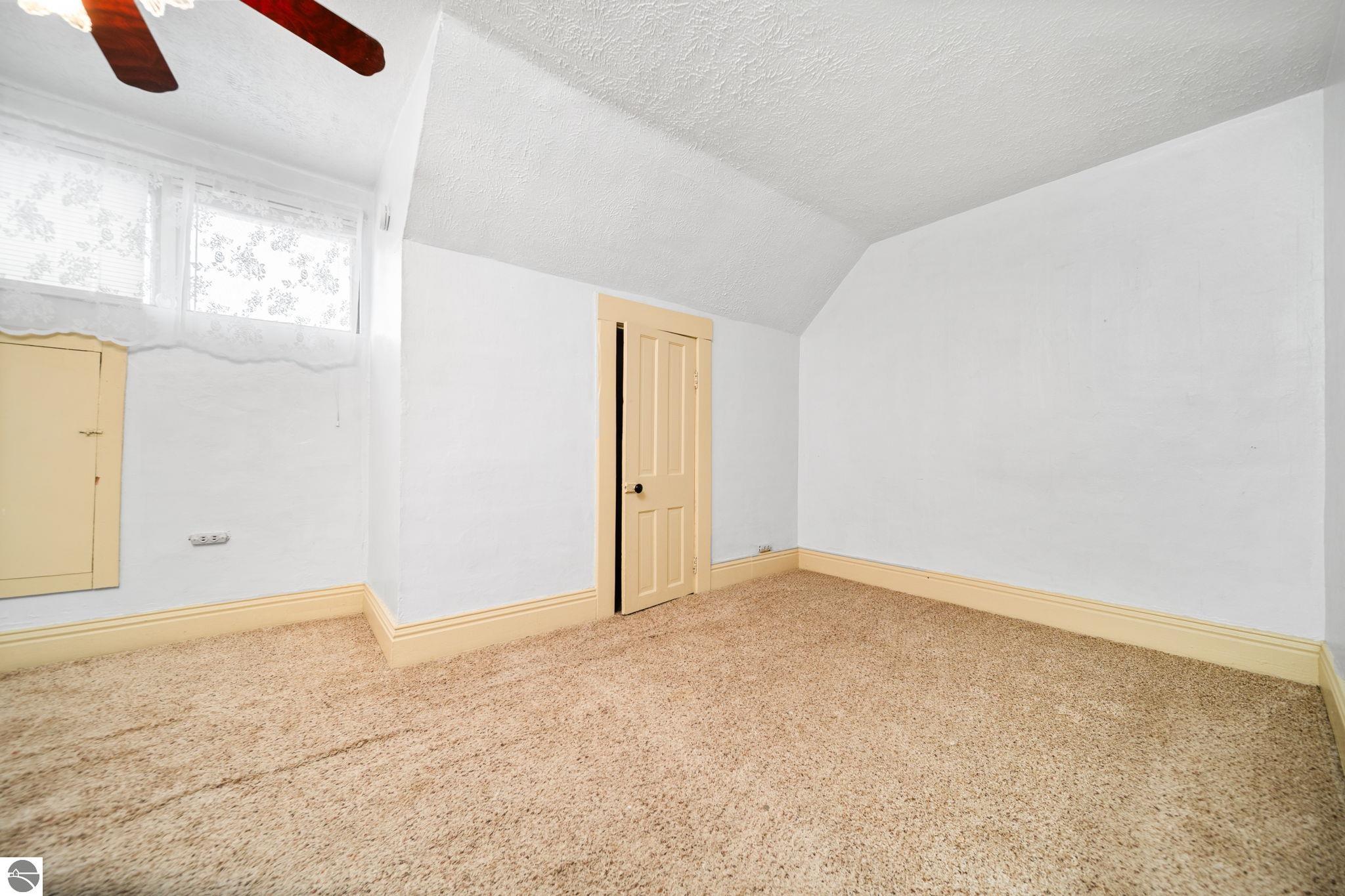 1663 County Road 633