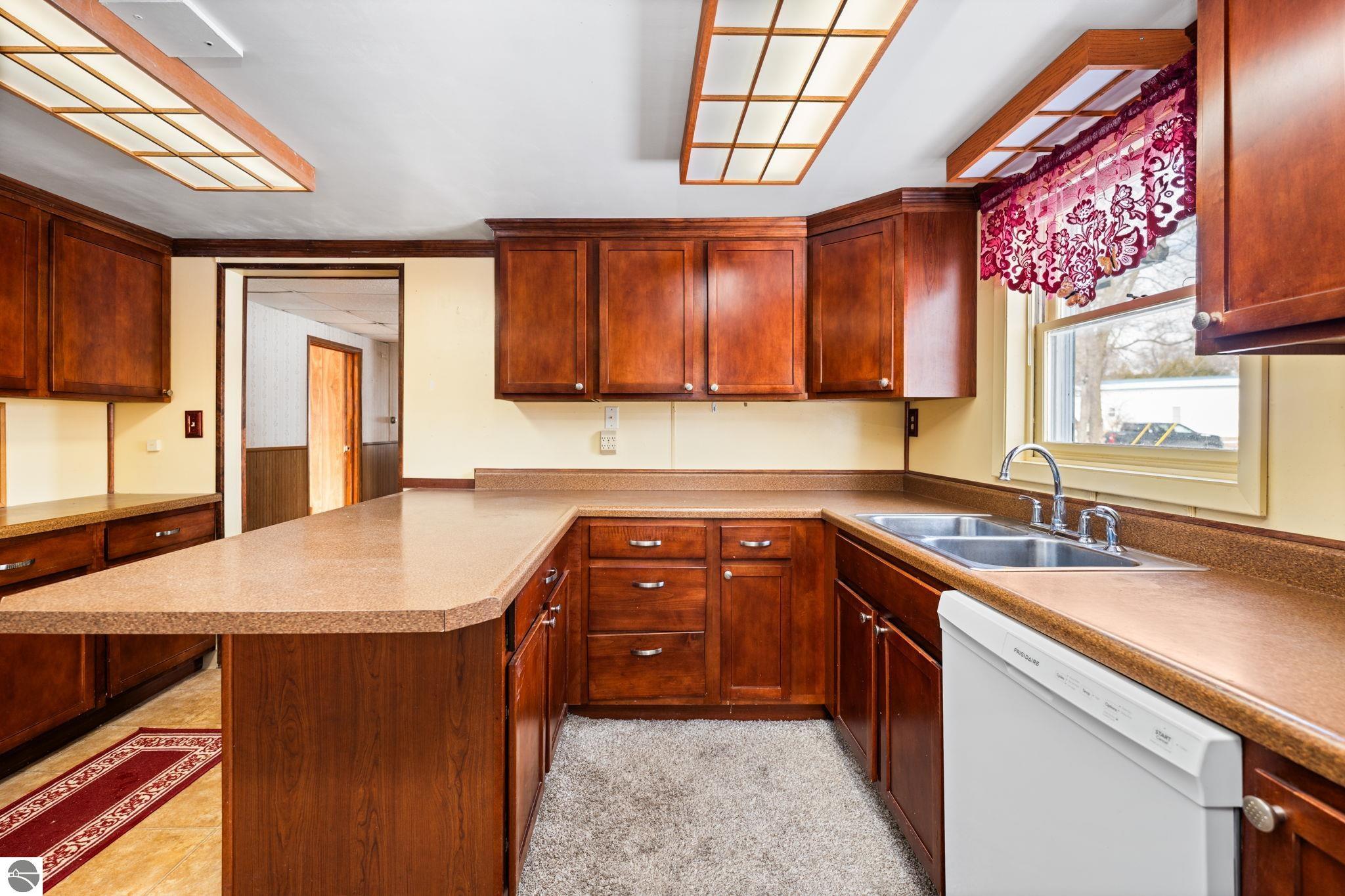 1663 County Road 633