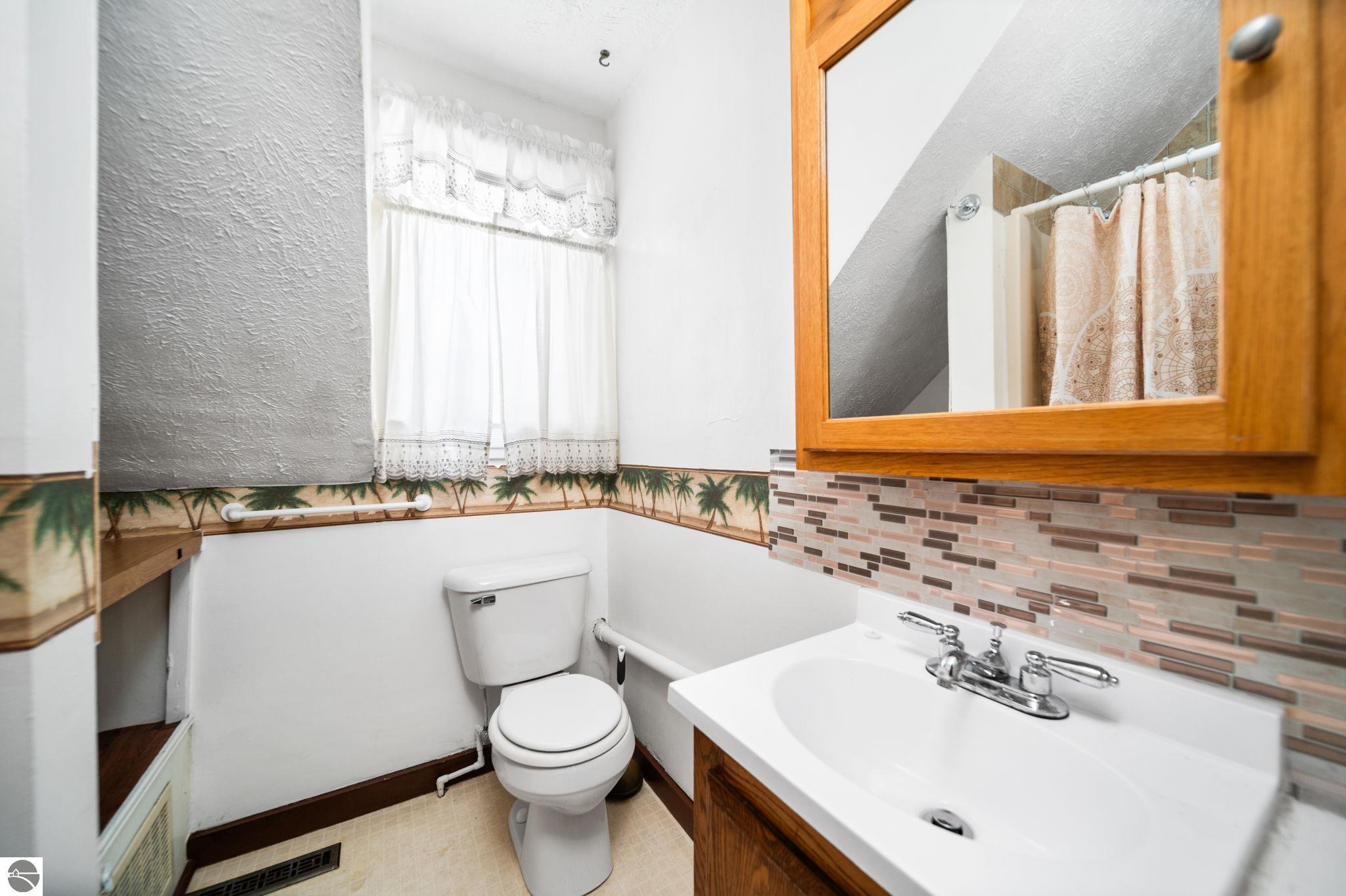 1663 County Road 633