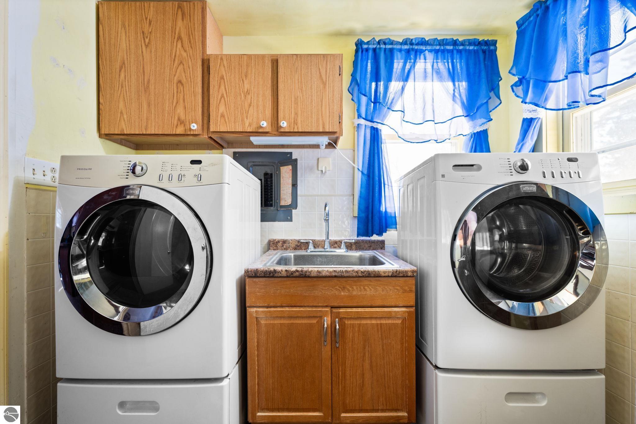 1663 County Road 633