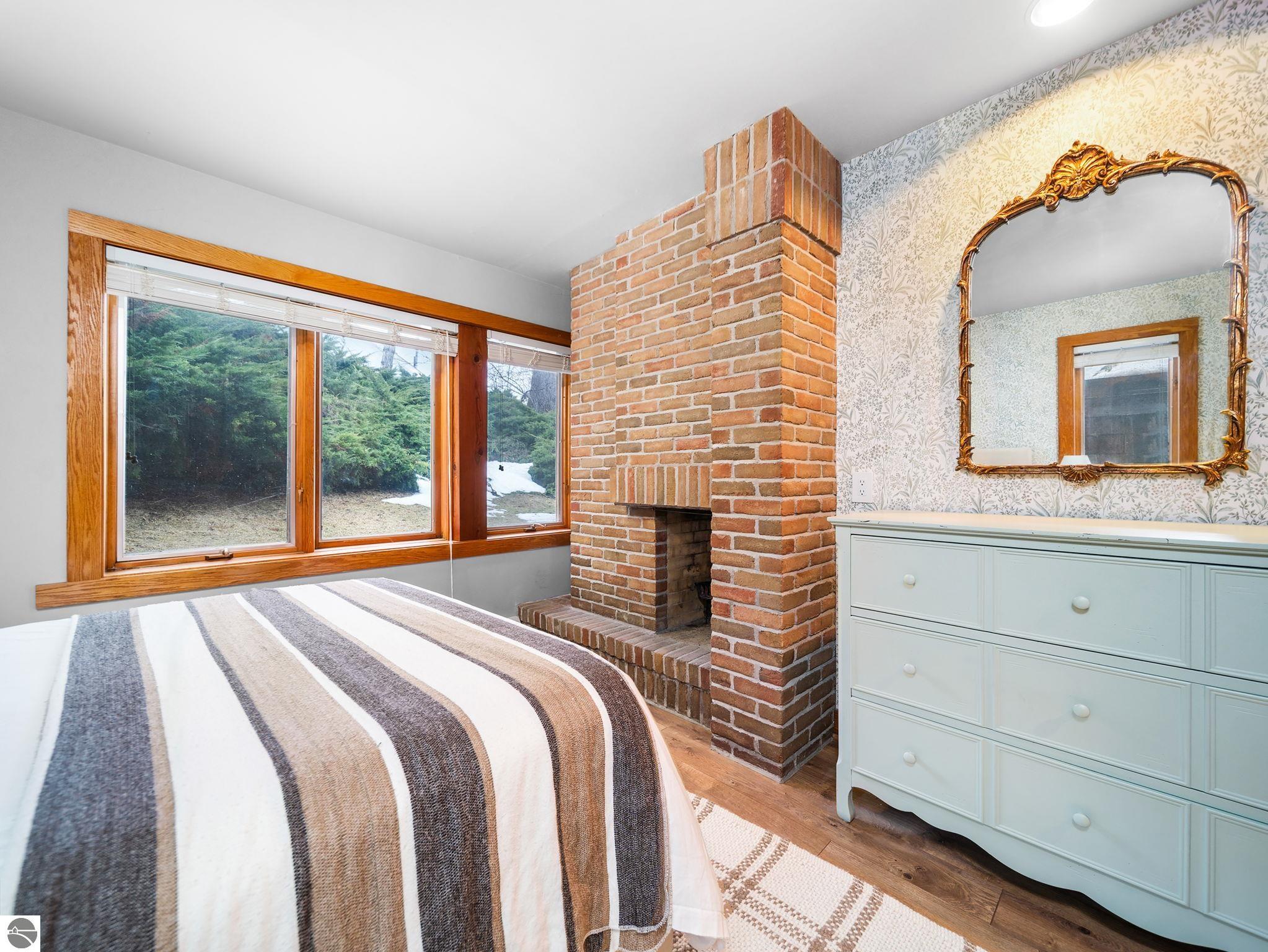 236 N Front Street # 1