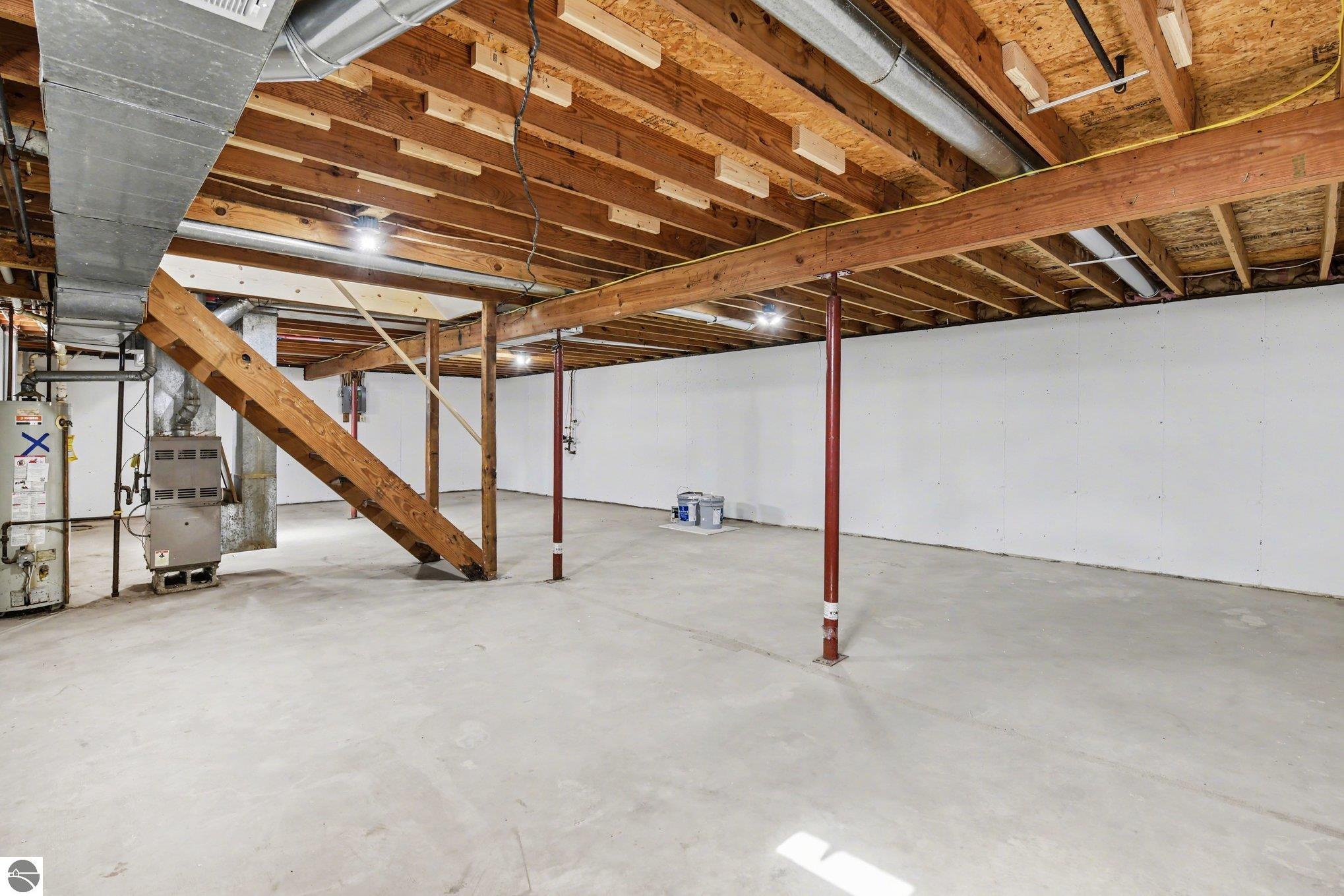 120 E Seventh Street