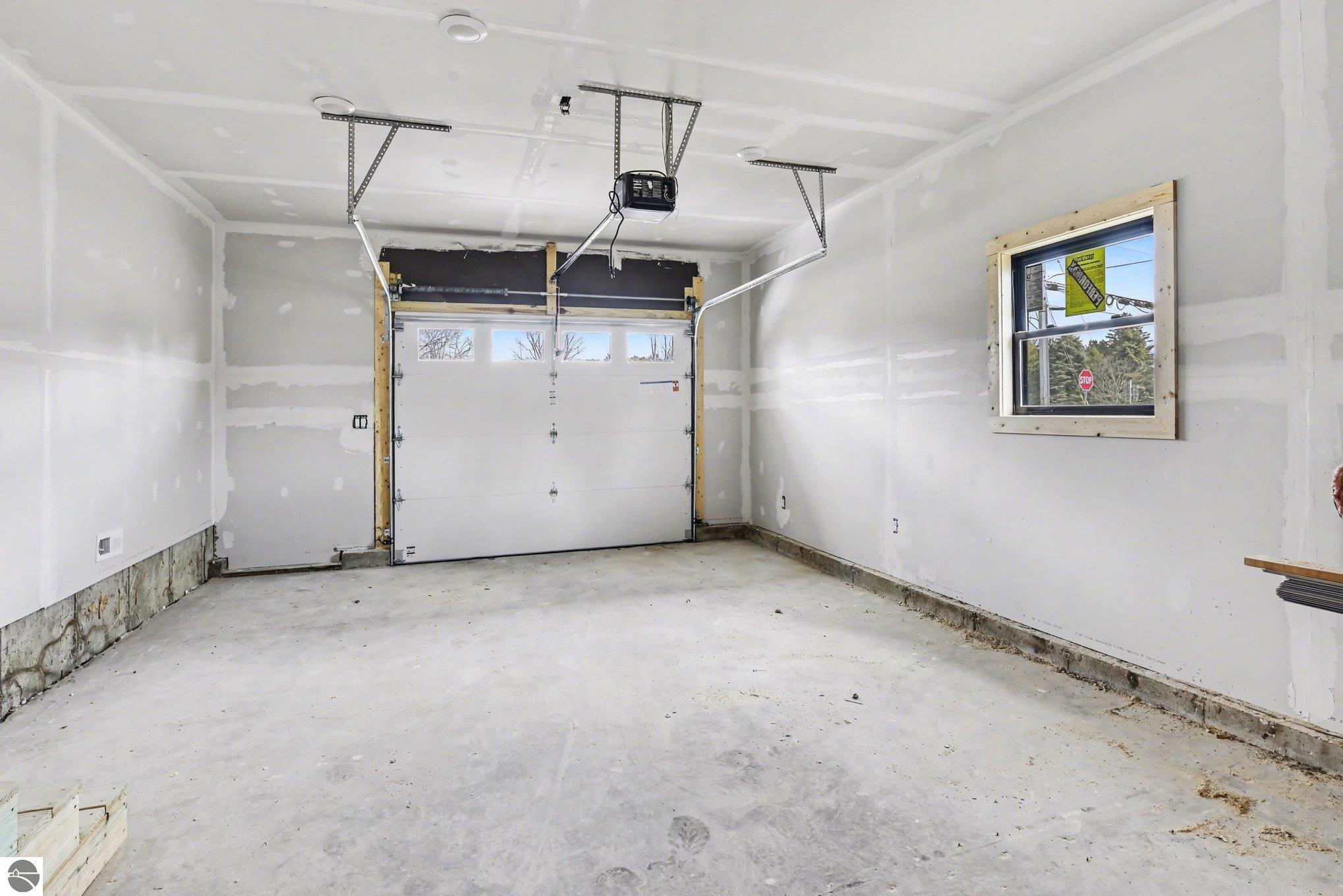 120 E Seventh Street
