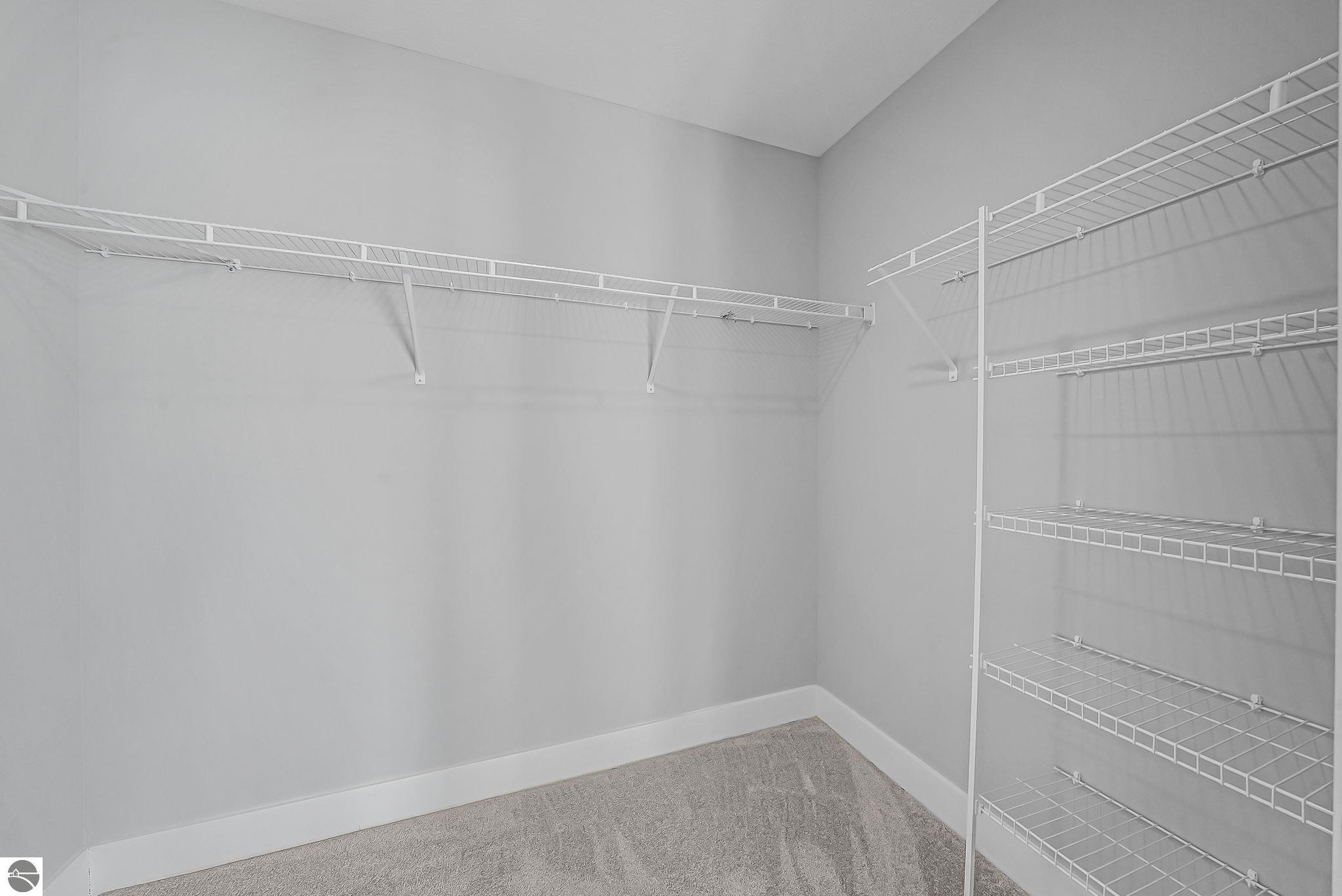 2806 Opal Court