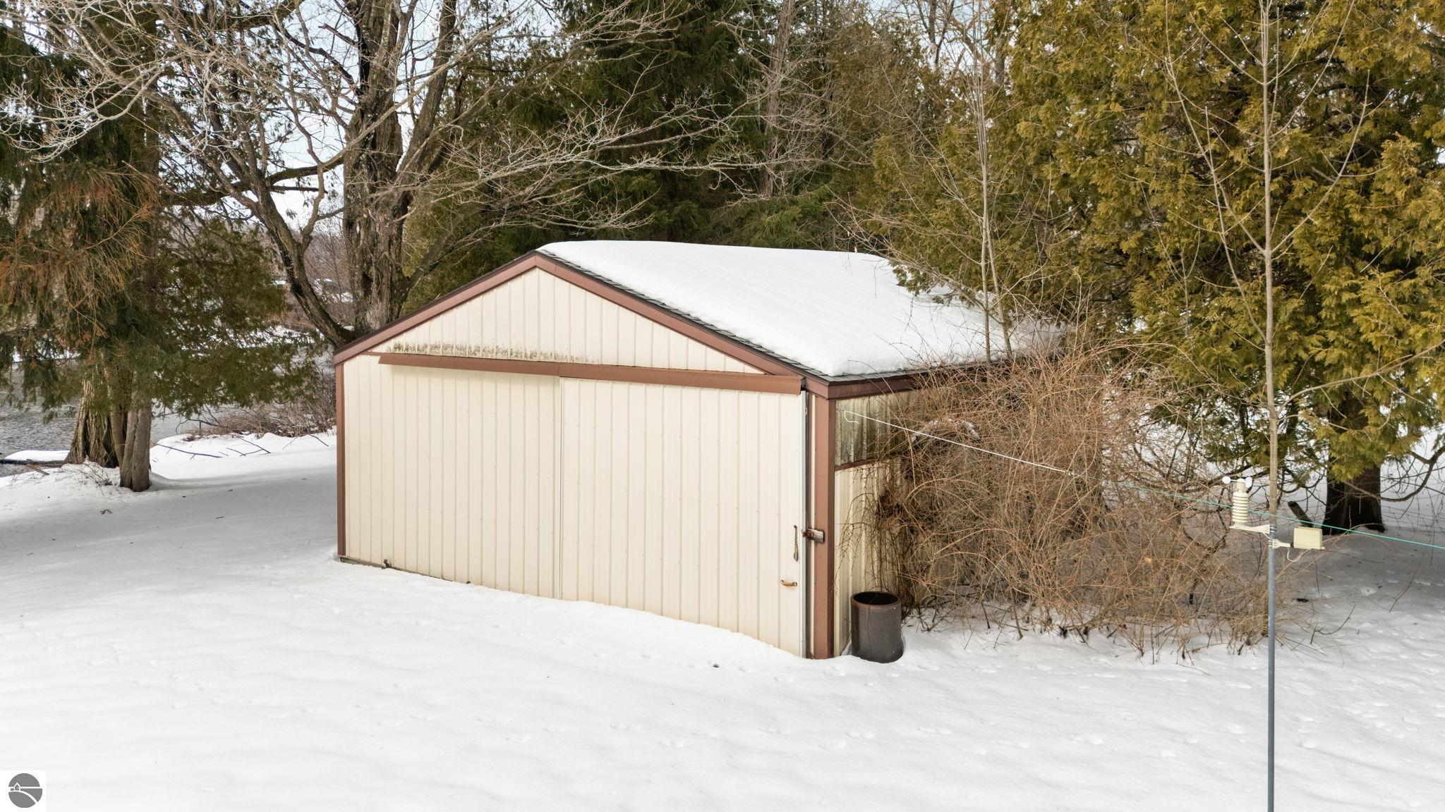 2515 Rushton Road