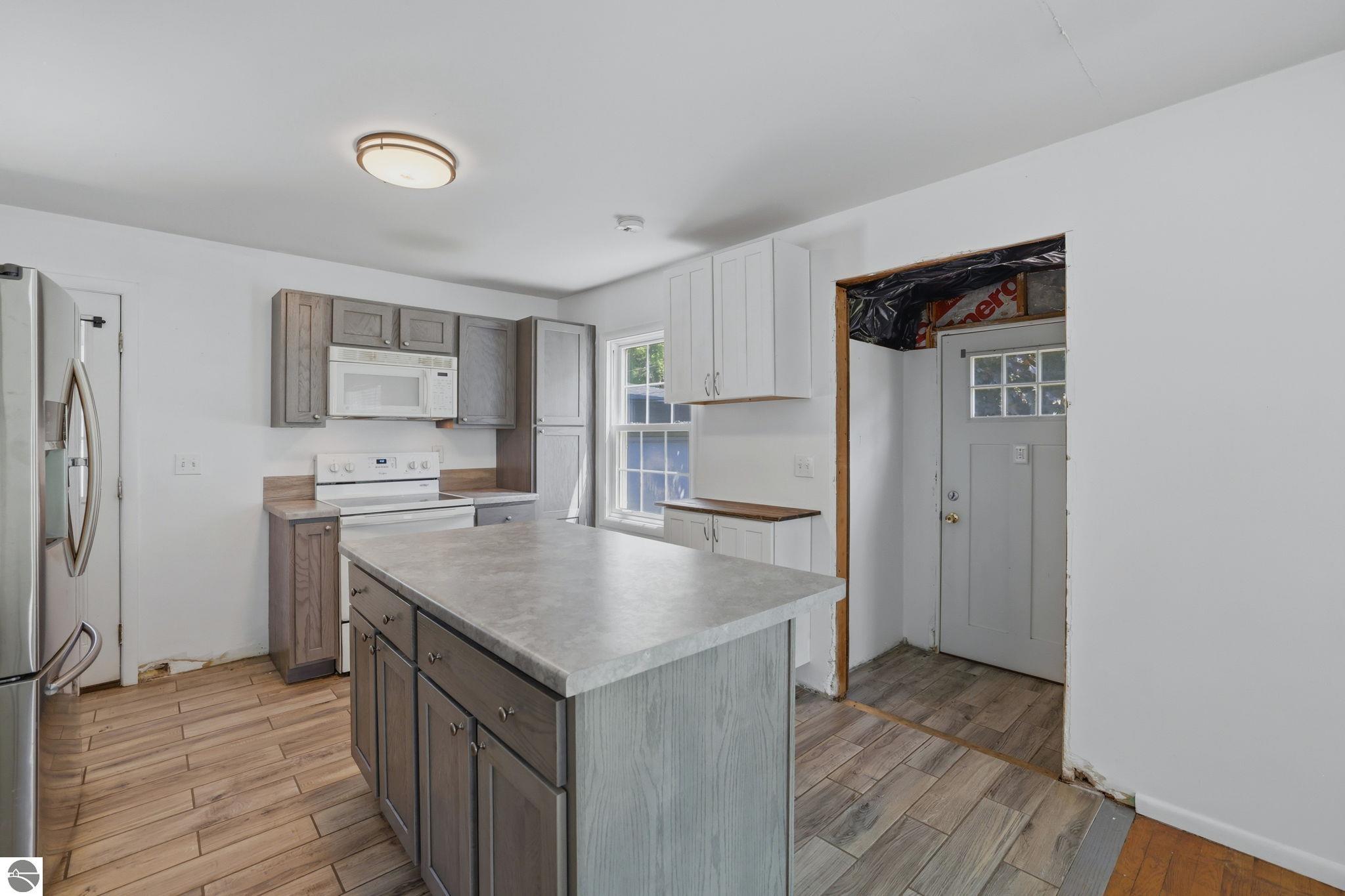 11316 W M-179