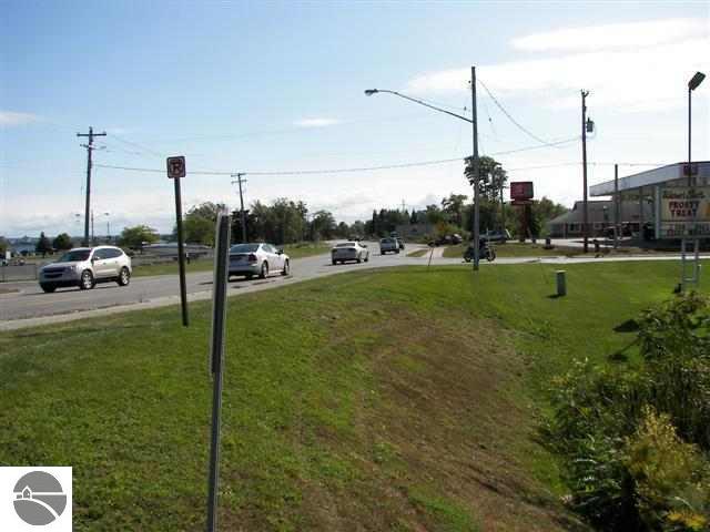 12930 S W Bay Shore Drive