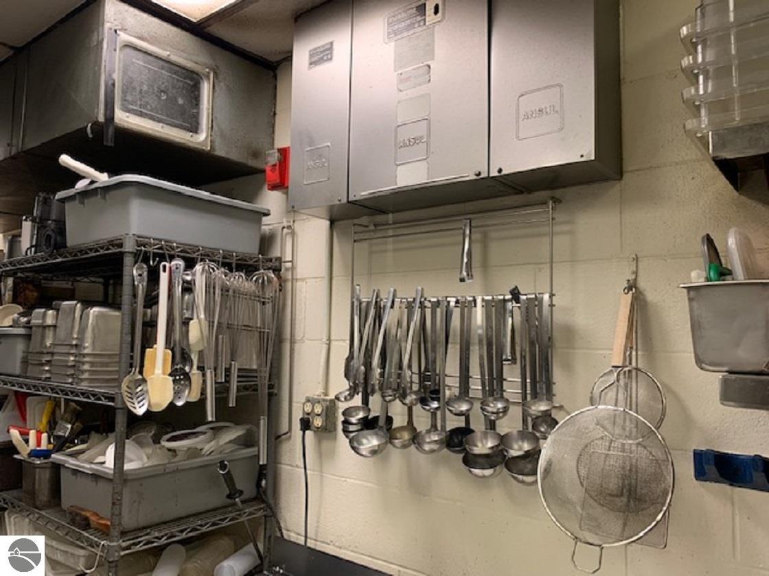 12930 S W Bay Shore Drive