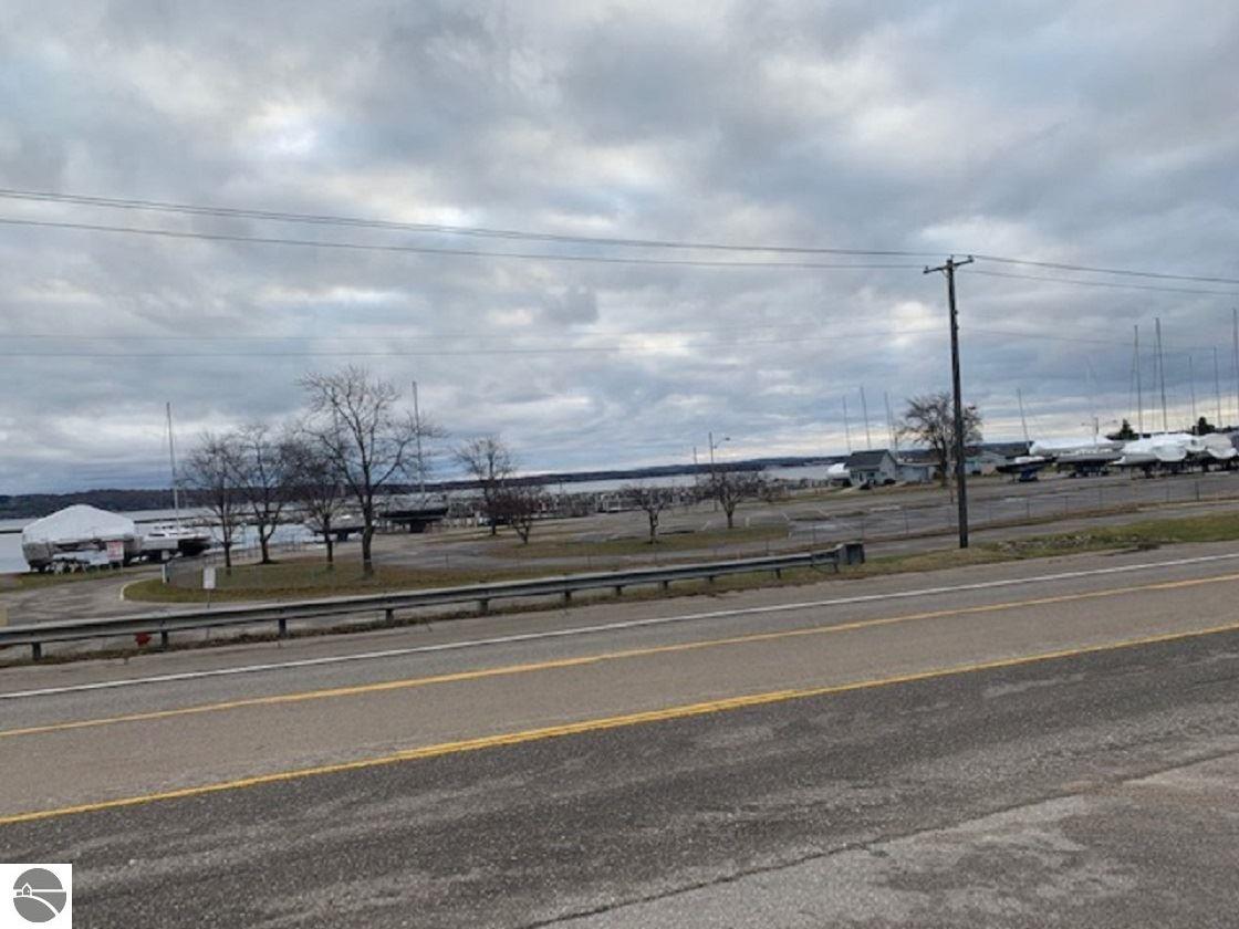 12930 S W Bay Shore Drive