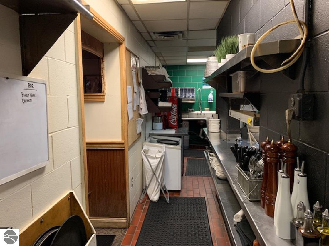 12930 S W Bay Shore Drive