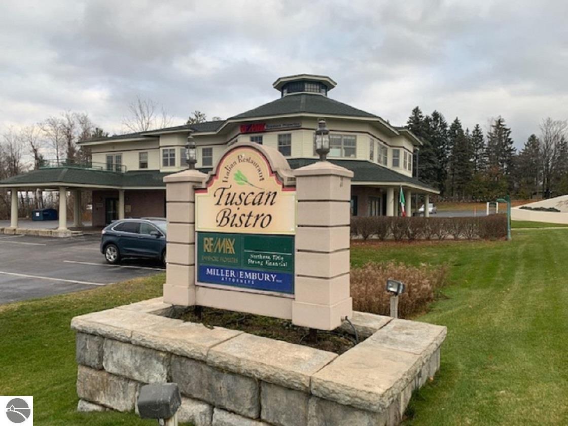 12930 S W Bay Shore Drive