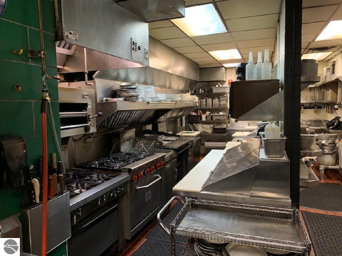 12930 S W Bay Shore Drive