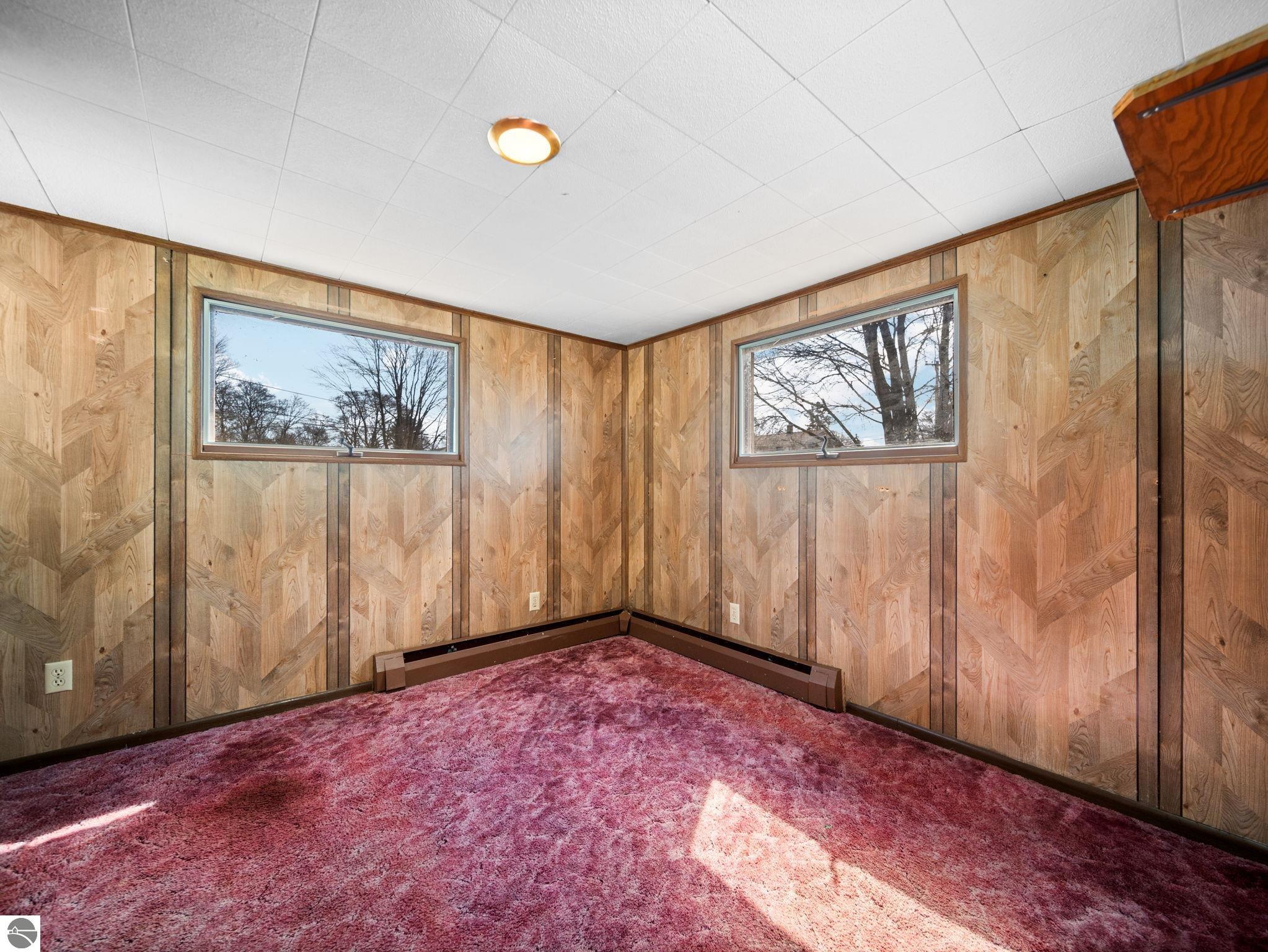 311 W Twelfth Street